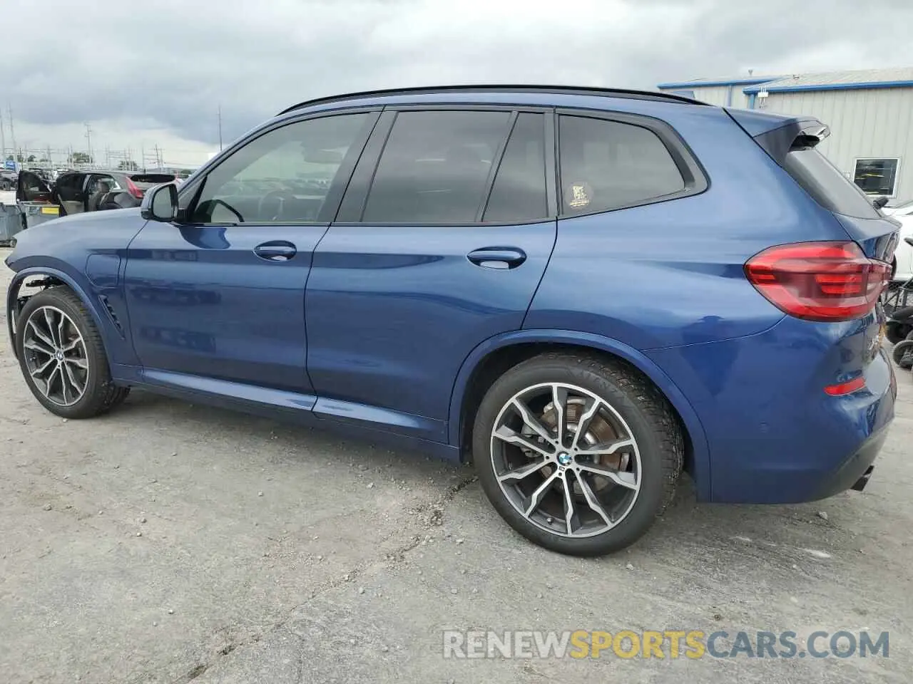 2 Photograph of a damaged car 5UXTS1C01M9G71916 BMW X3 2021