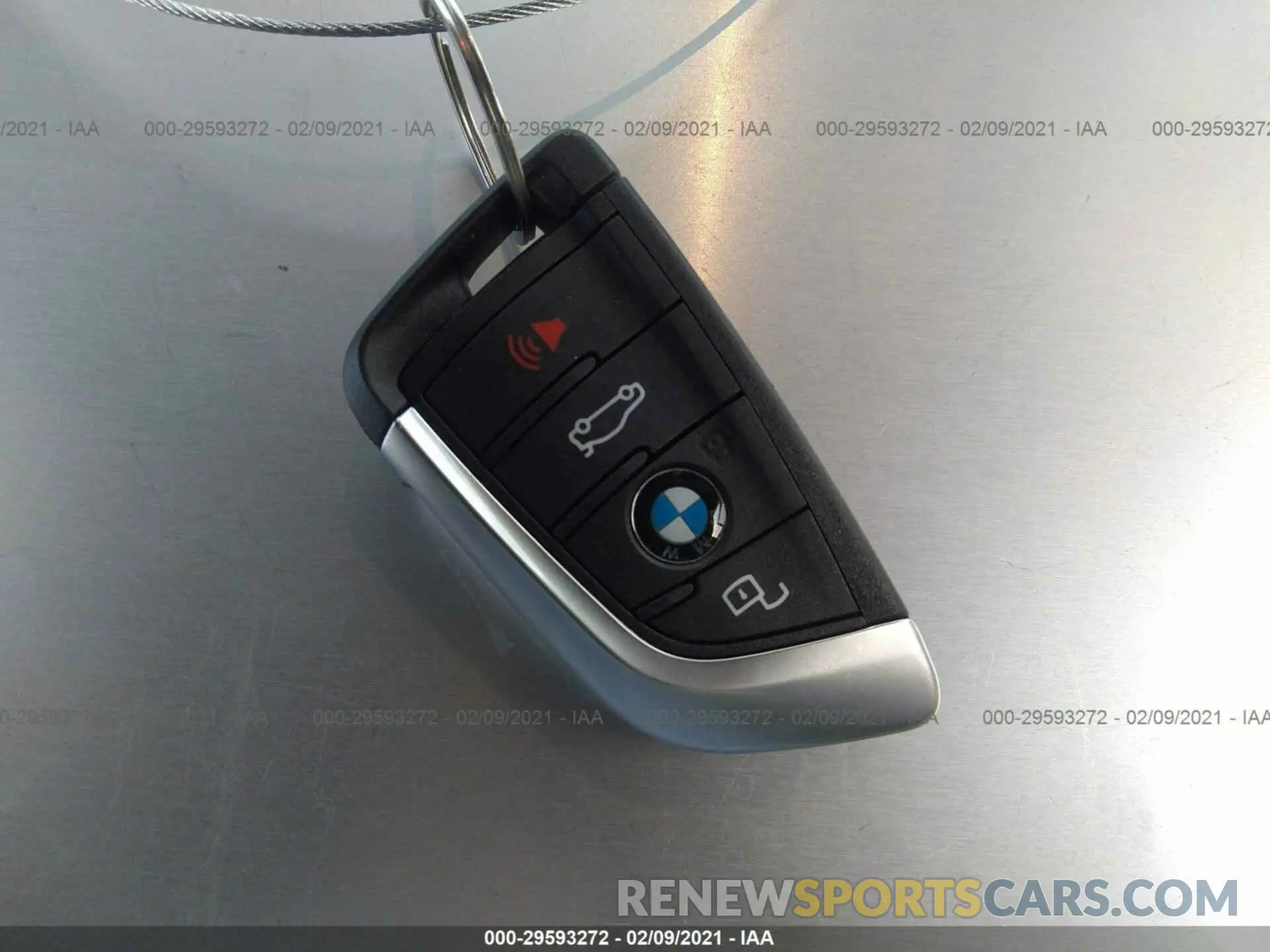 11 Photograph of a damaged car 5UXTS1C02M9F00947 BMW X3 2021