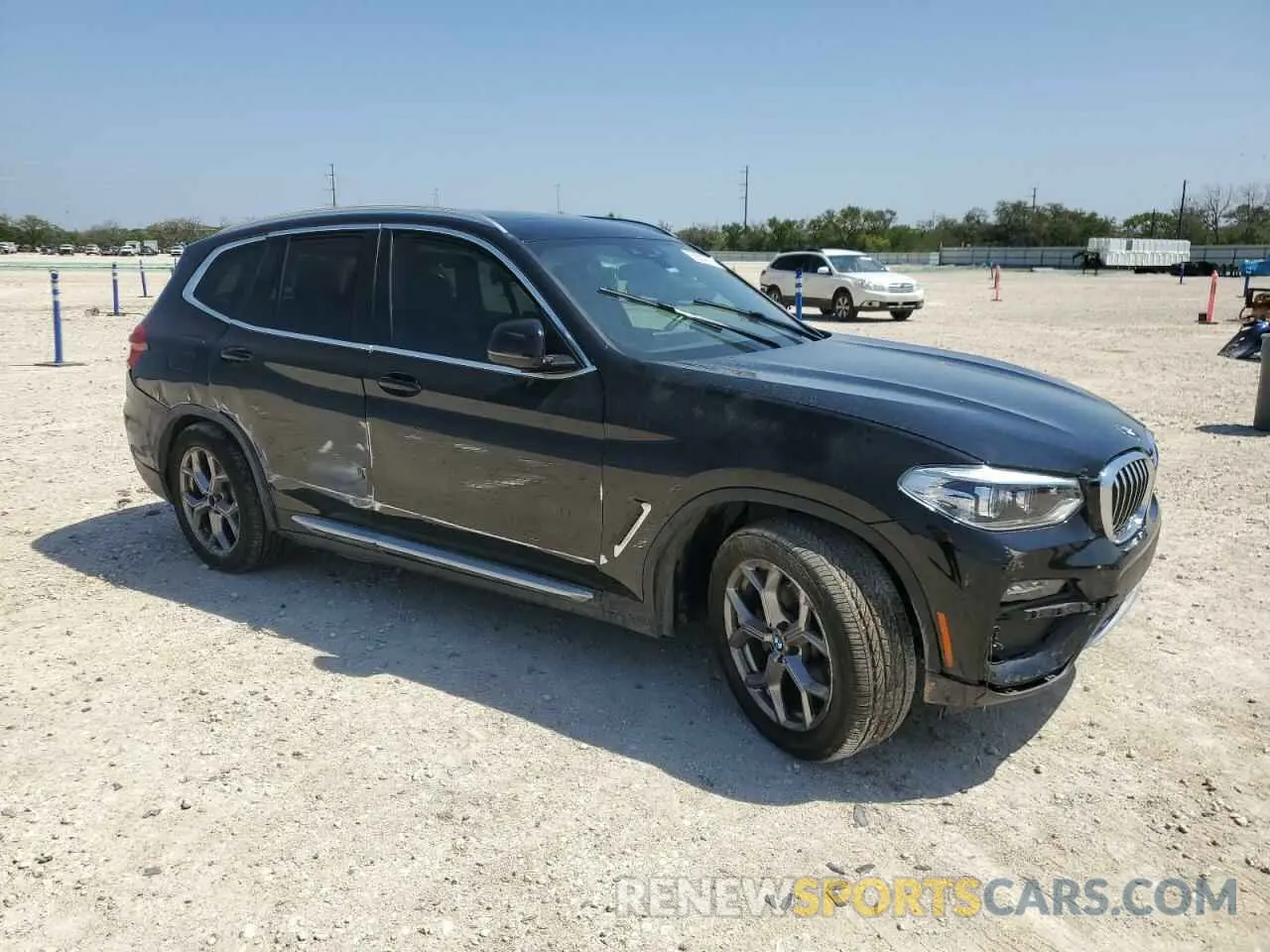 4 Фотография поврежденного автомобиля 5UXTS1C09M9D71315 BMW X3 2021