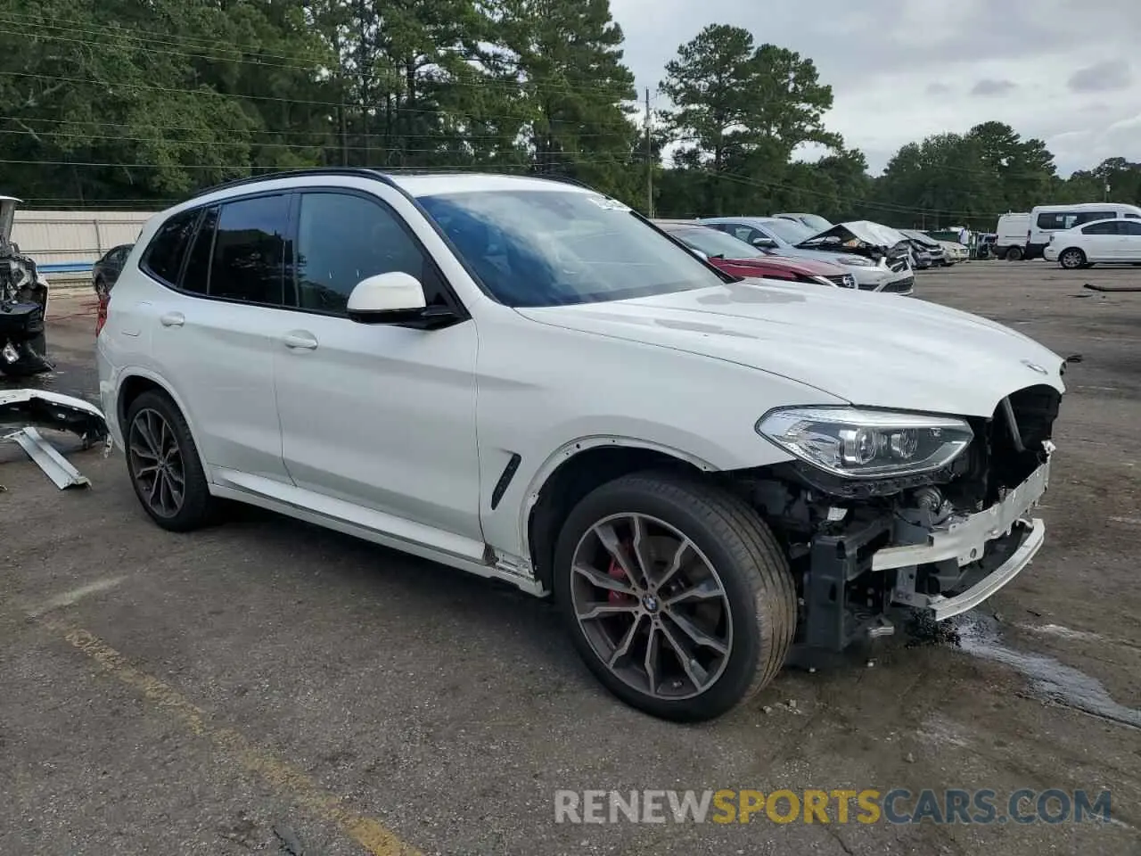 4 Photograph of a damaged car 5UXTY3C00M9F53978 BMW X3 2021