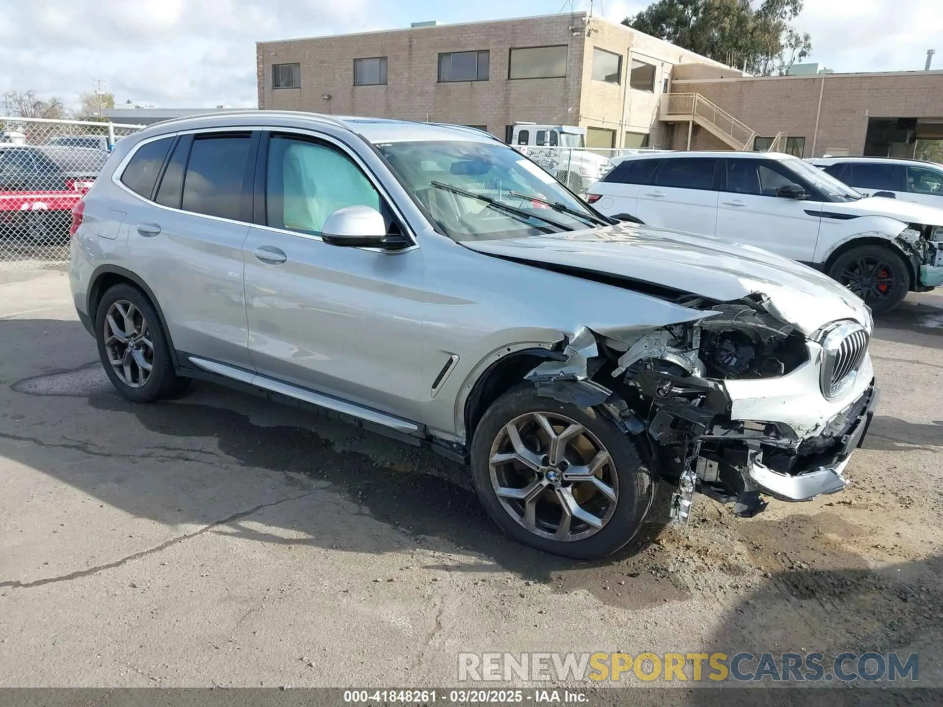 1 Фотография поврежденного автомобиля 5UXTY3C00M9H14796 BMW X3 2021