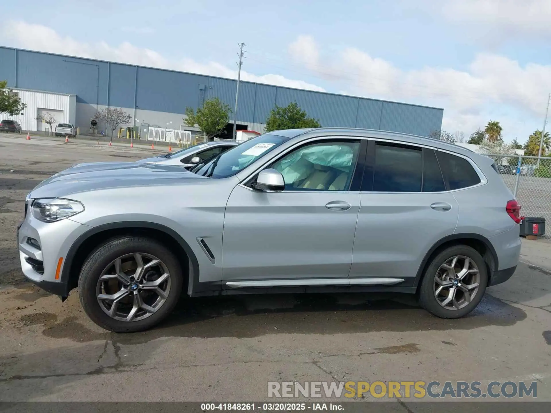 14 Фотография поврежденного автомобиля 5UXTY3C00M9H14796 BMW X3 2021