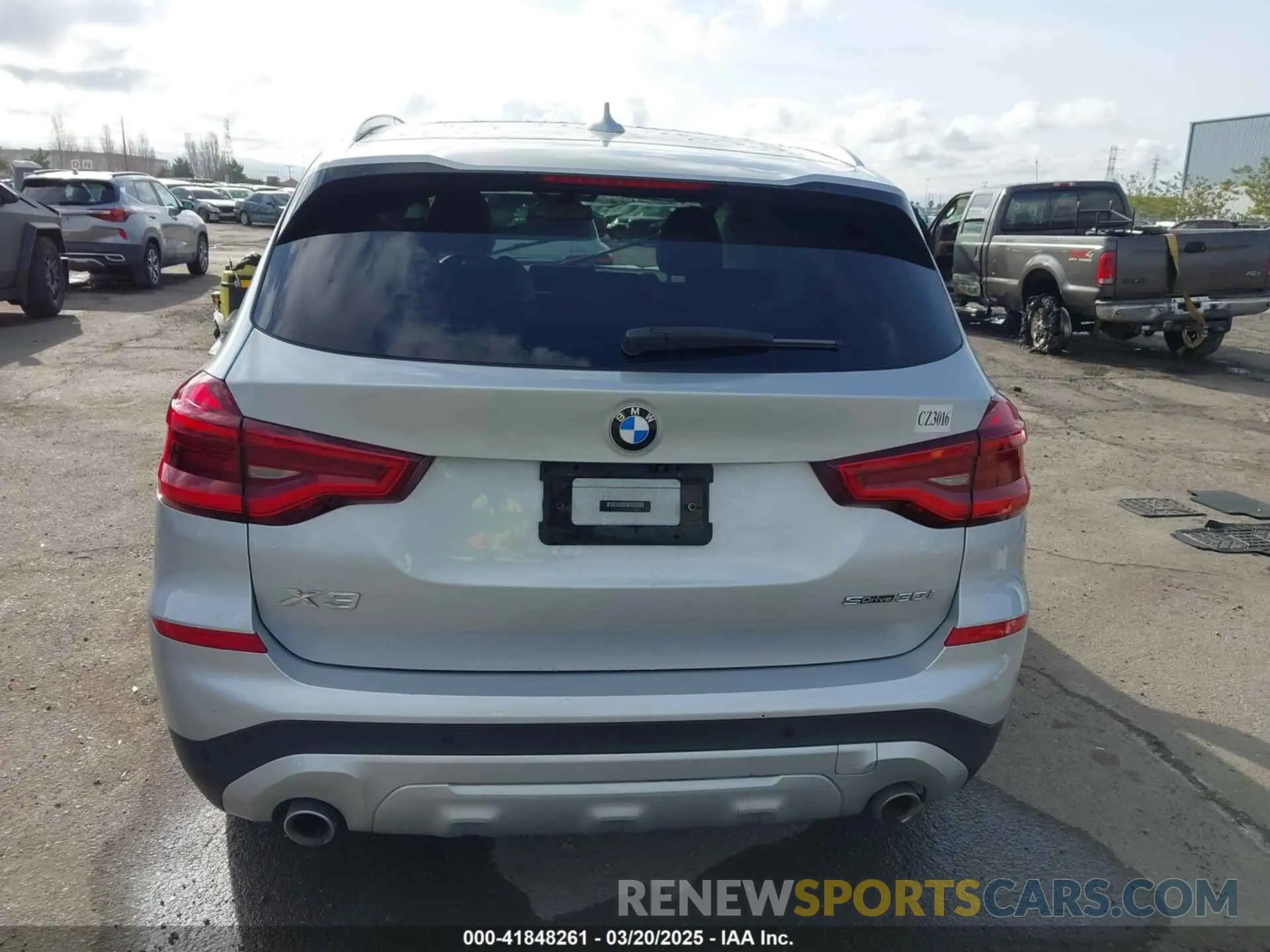 16 Фотография поврежденного автомобиля 5UXTY3C00M9H14796 BMW X3 2021