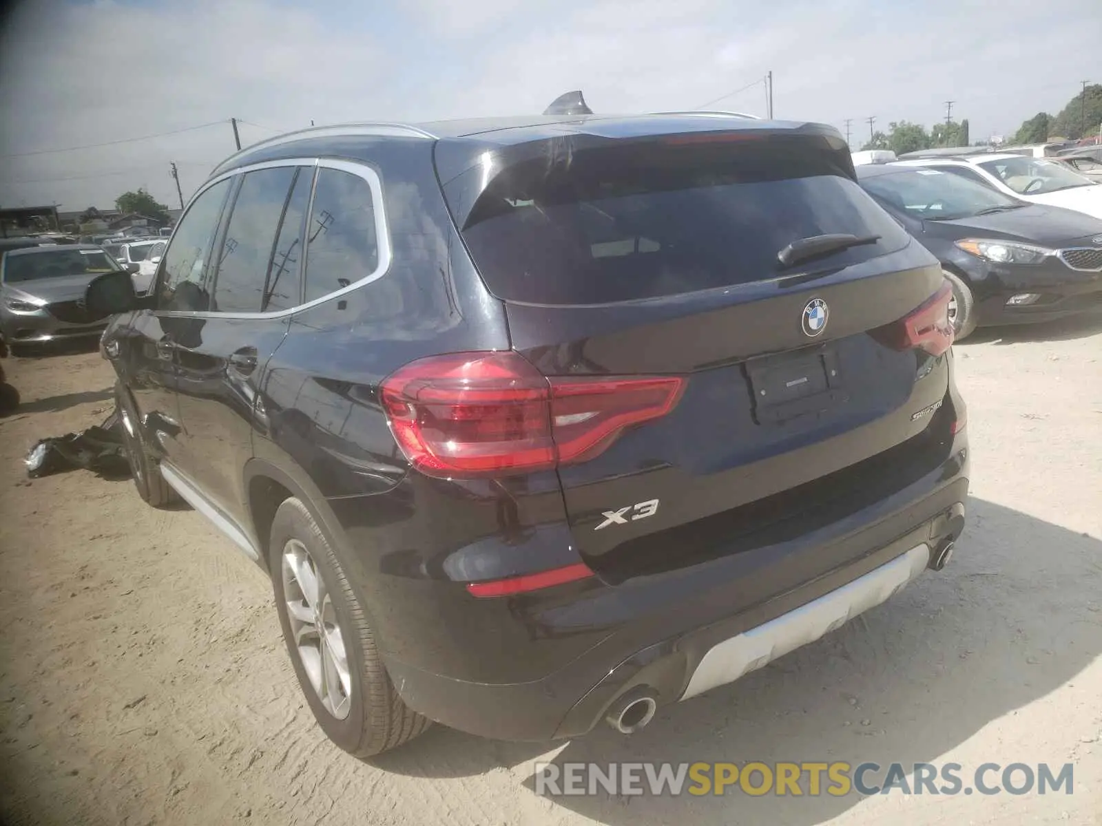 3 Photograph of a damaged car 5UXTY3C01M9F31360 BMW X3 2021
