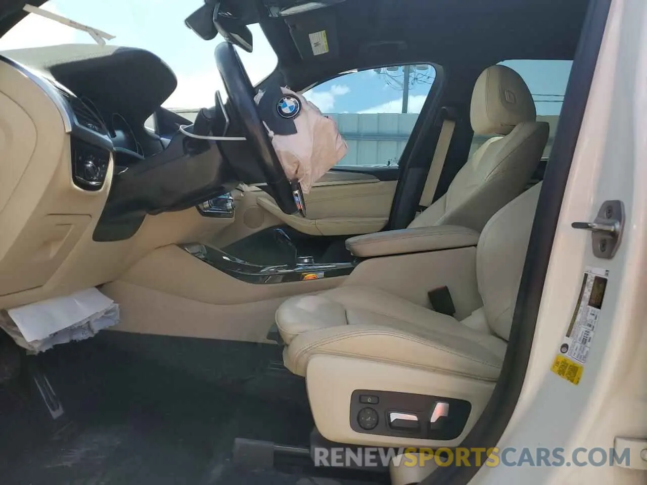 7 Photograph of a damaged car 5UXTY3C01M9F55786 BMW X3 2021