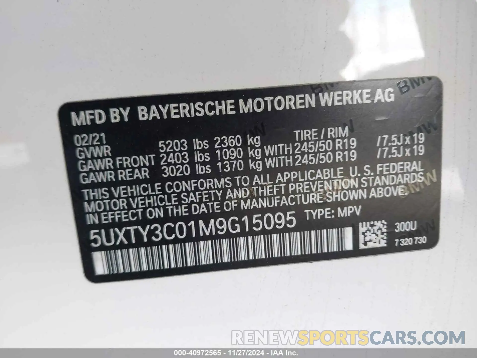 9 Photograph of a damaged car 5UXTY3C01M9G15095 BMW X3 2021