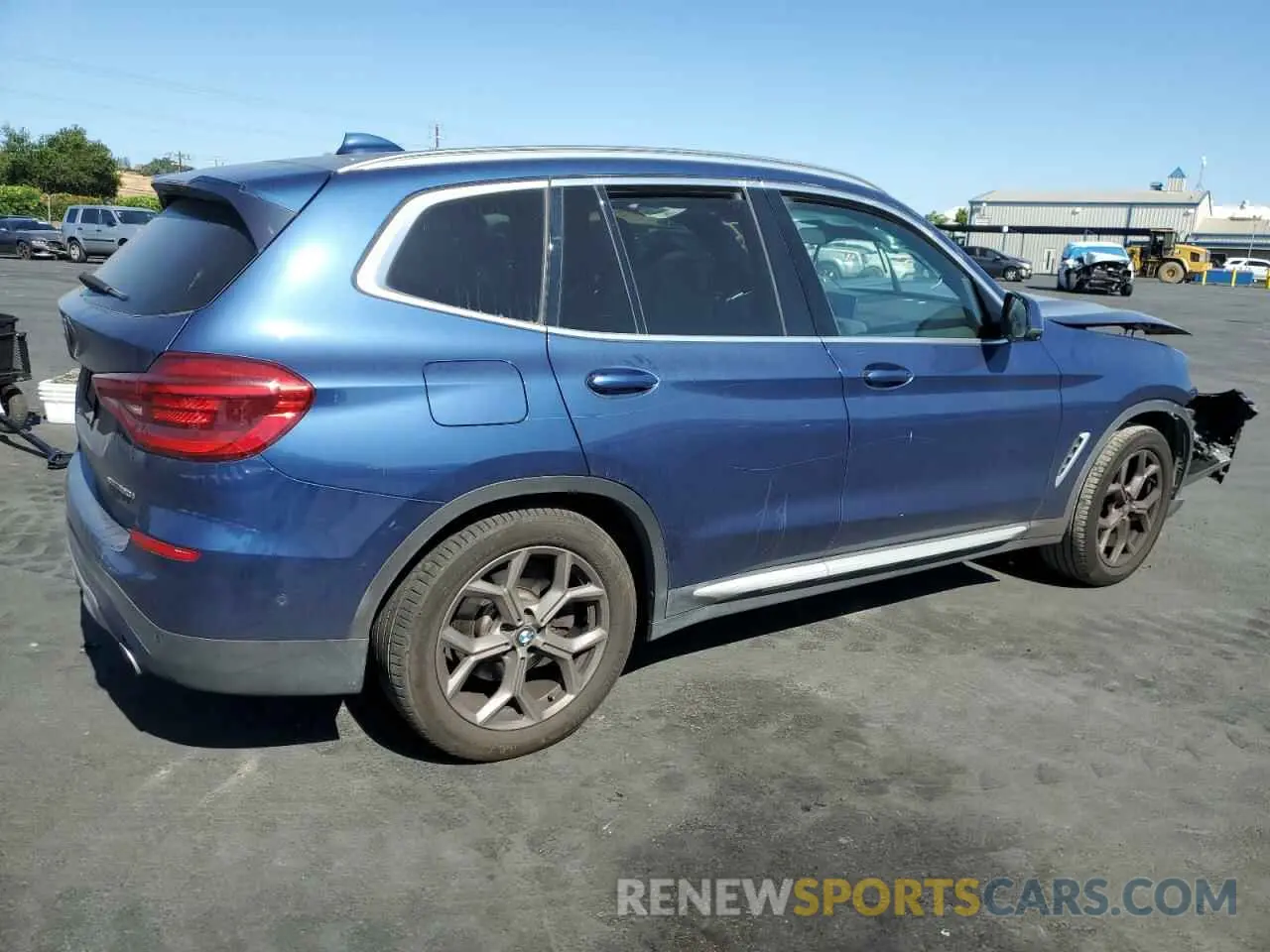 3 Photograph of a damaged car 5UXTY3C02M9E22230 BMW X3 2021