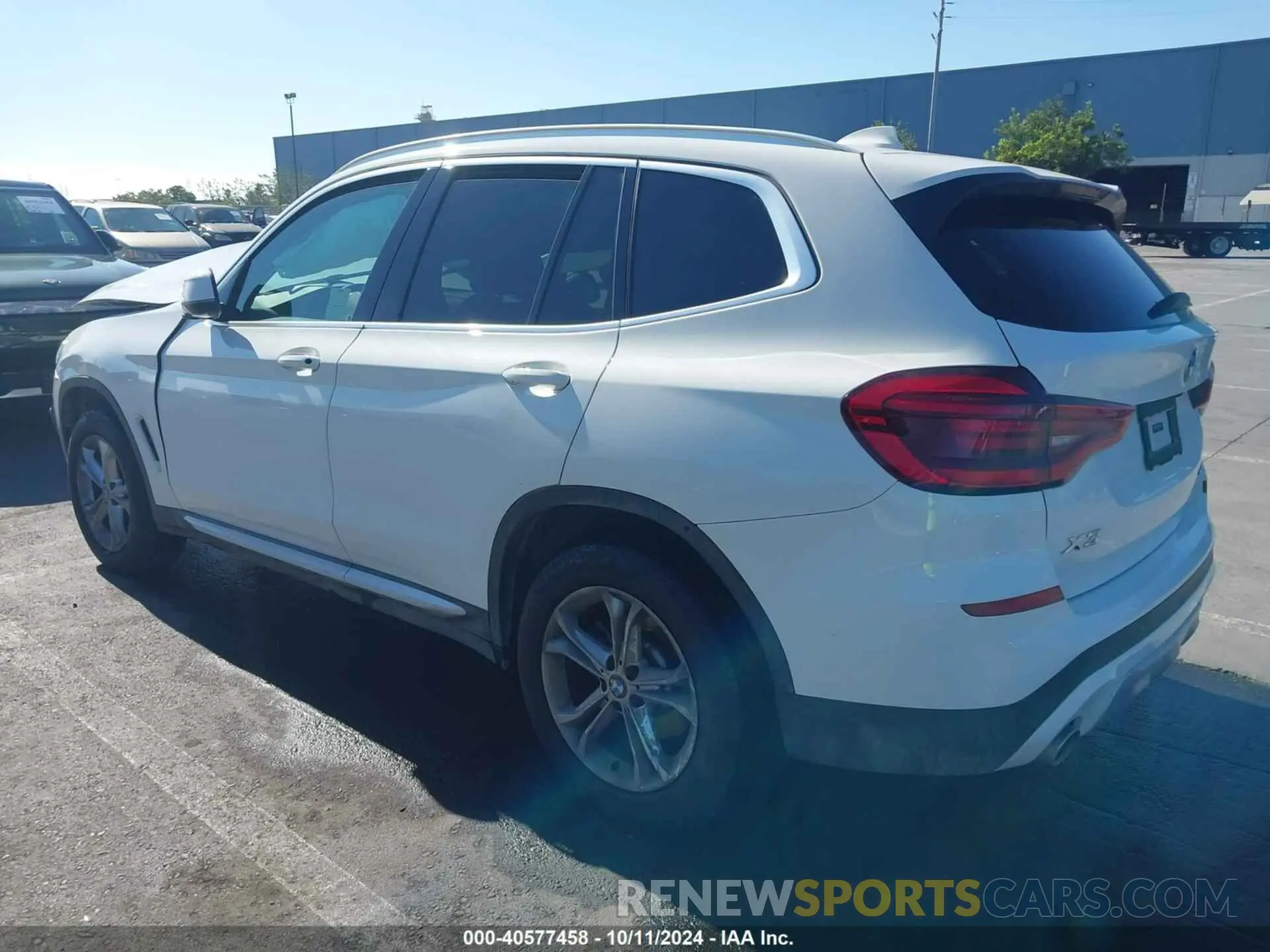 3 Photograph of a damaged car 5UXTY3C02M9F00179 BMW X3 2021