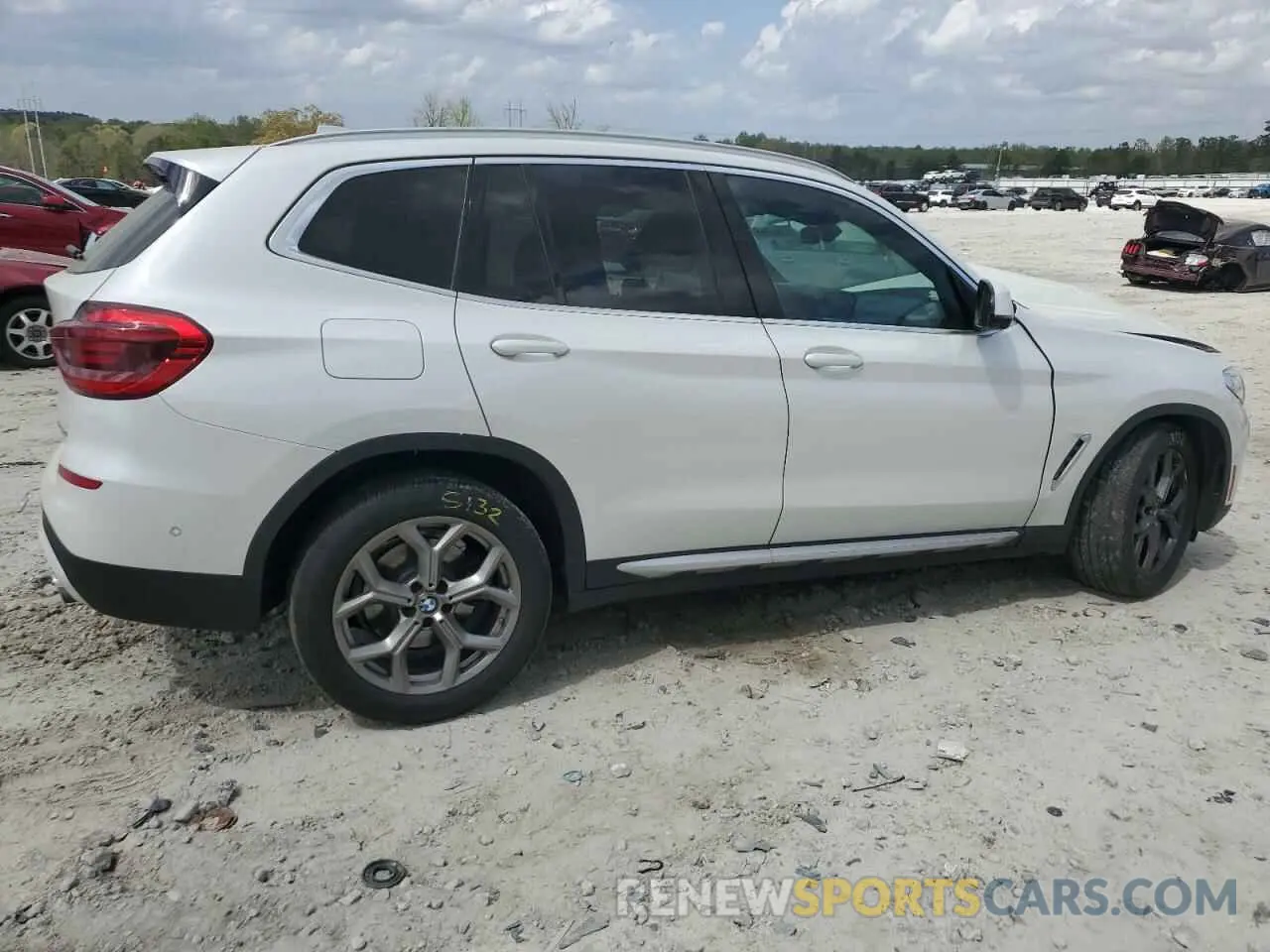 3 Photograph of a damaged car 5UXTY3C02M9H22138 BMW X3 2021