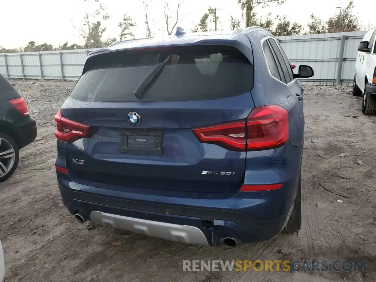 6 Photograph of a damaged car 5UXTY3C03M9F44711 BMW X3 2021
