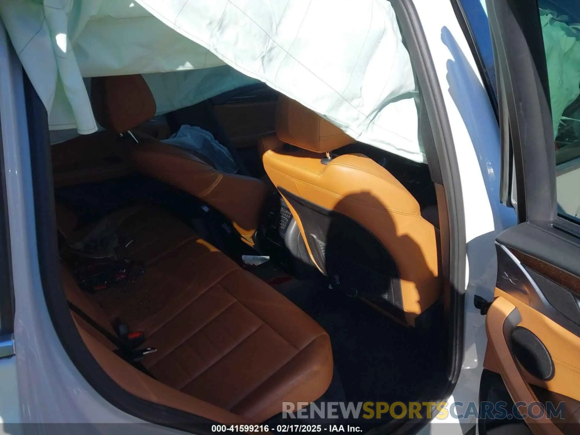 8 Фотография поврежденного автомобиля 5UXTY3C03M9H57528 BMW X3 2021