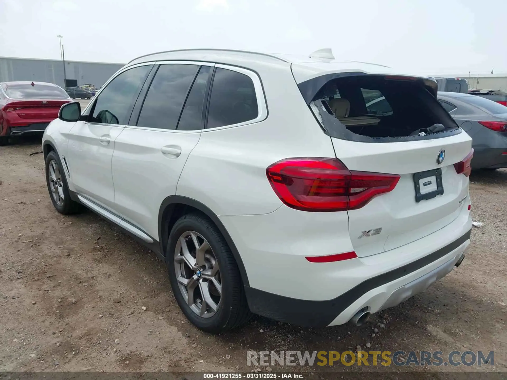 3 Фотография поврежденного автомобиля 5UXTY3C04M9D81731 BMW X3 2021