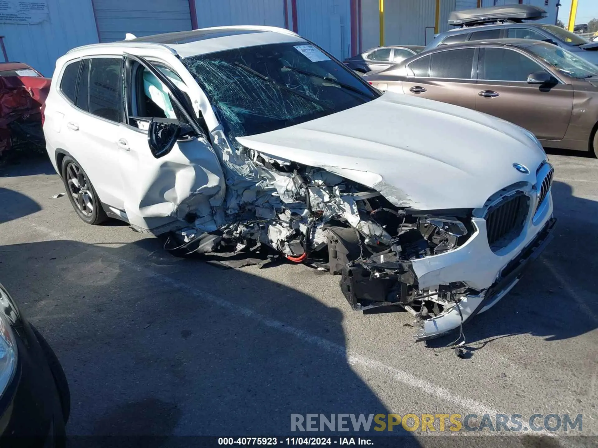 1 Фотография поврежденного автомобиля 5UXTY3C04M9H84740 BMW X3 2021