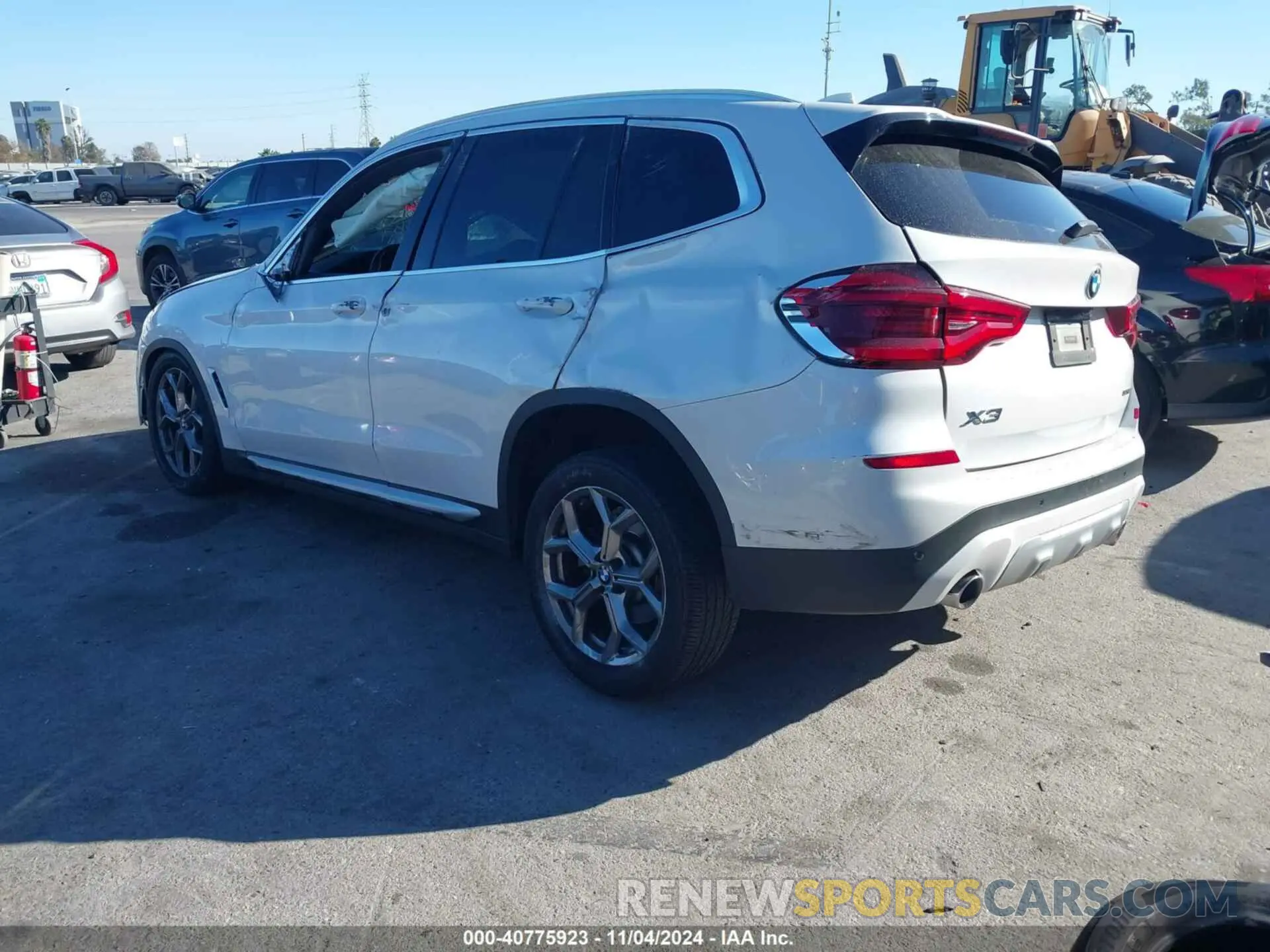 3 Фотография поврежденного автомобиля 5UXTY3C04M9H84740 BMW X3 2021