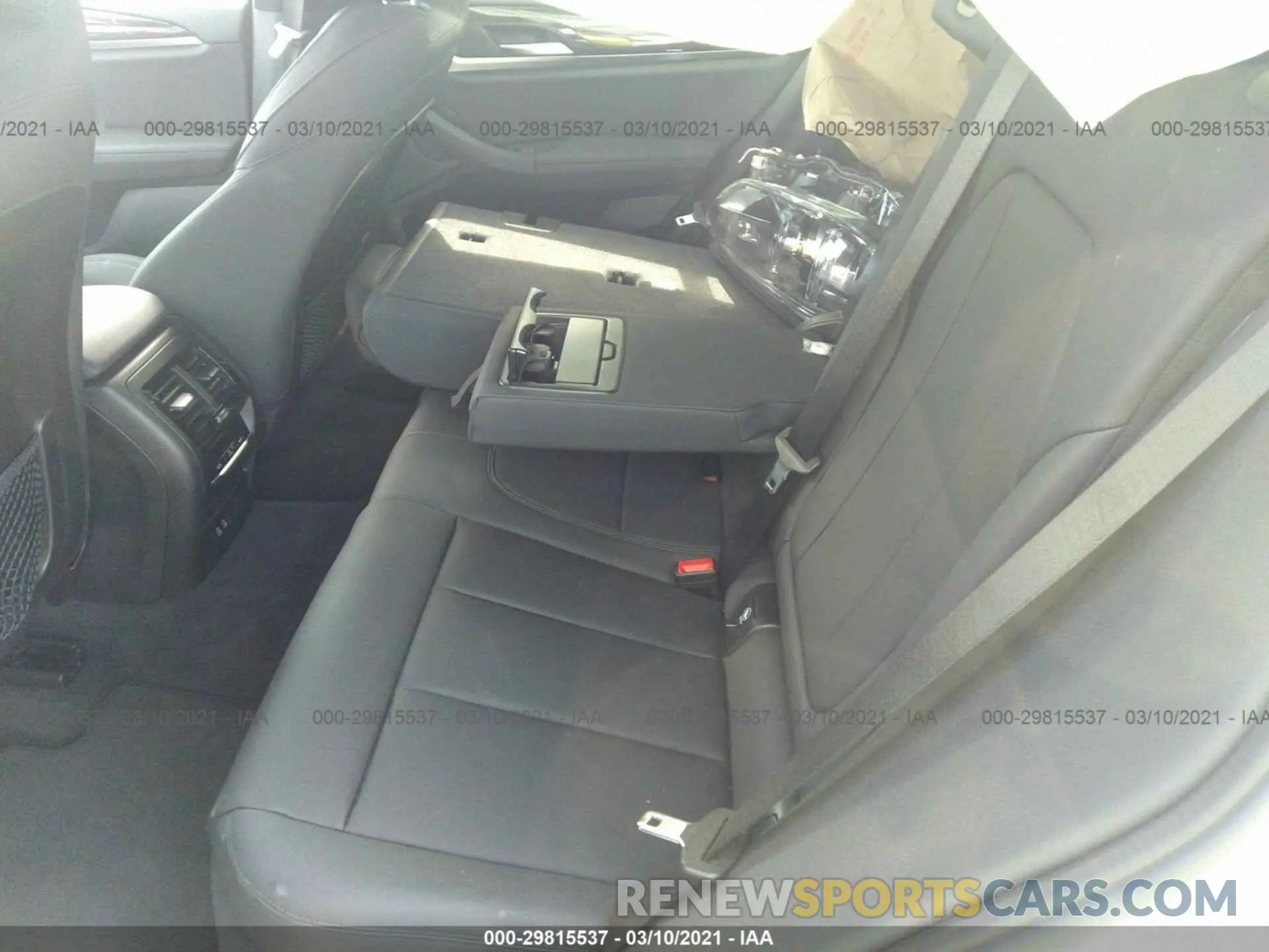 8 Photograph of a damaged car 5UXTY3C05M9E68943 BMW X3 2021