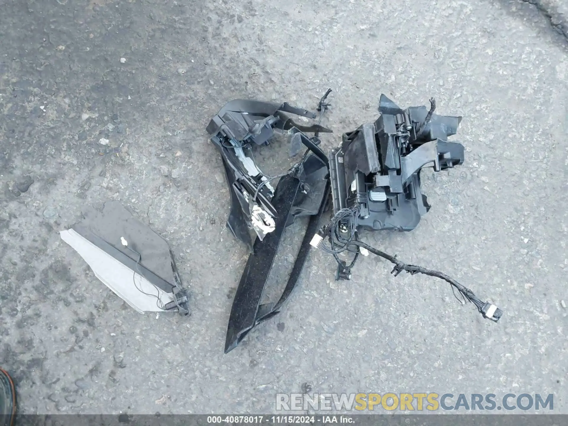 12 Photograph of a damaged car 5UXTY3C05M9H24837 BMW X3 2021