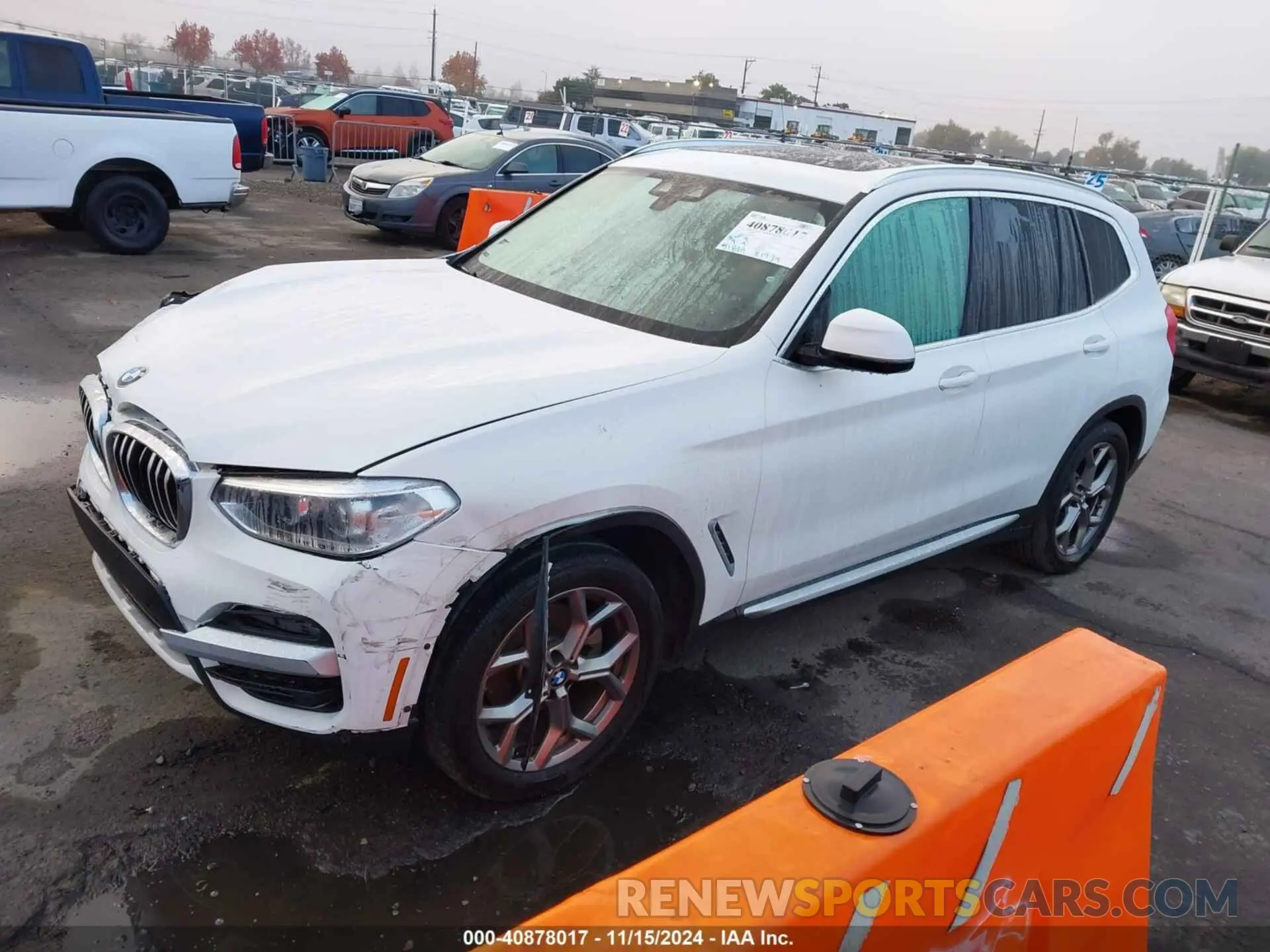 2 Photograph of a damaged car 5UXTY3C05M9H24837 BMW X3 2021