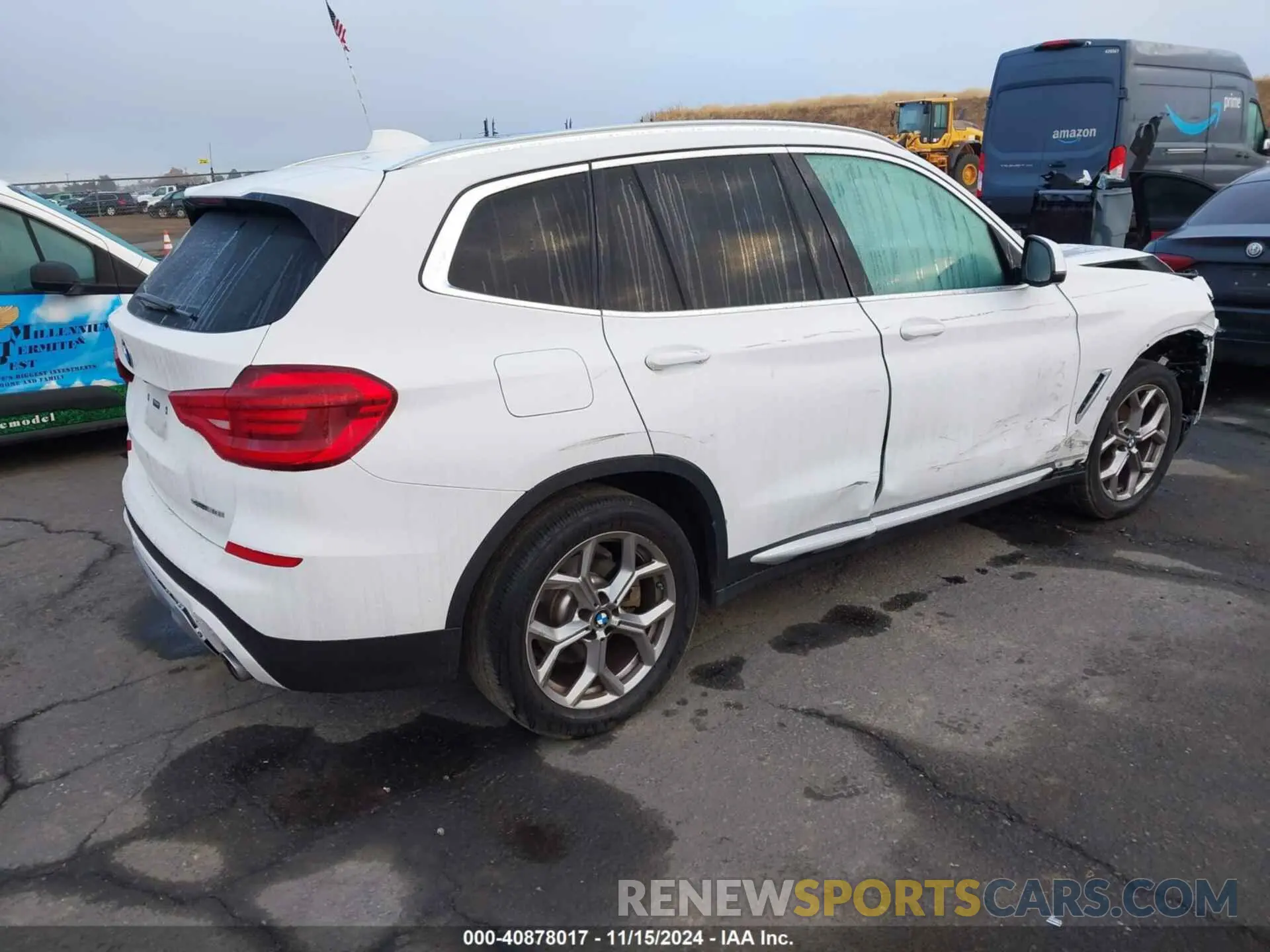 4 Photograph of a damaged car 5UXTY3C05M9H24837 BMW X3 2021