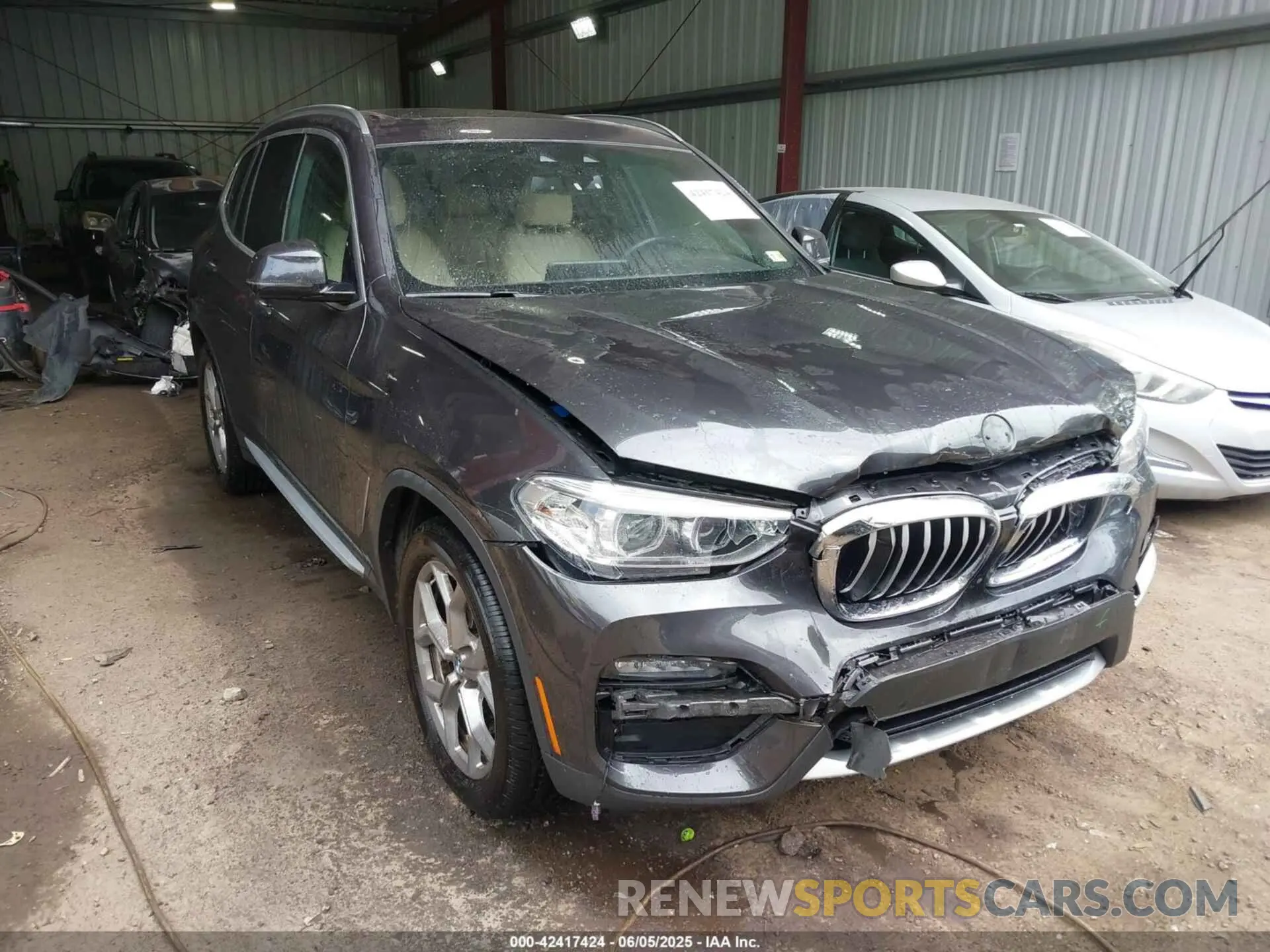 1 Photograph of a damaged car 5UXTY3C05M9H65825 BMW X3 2021