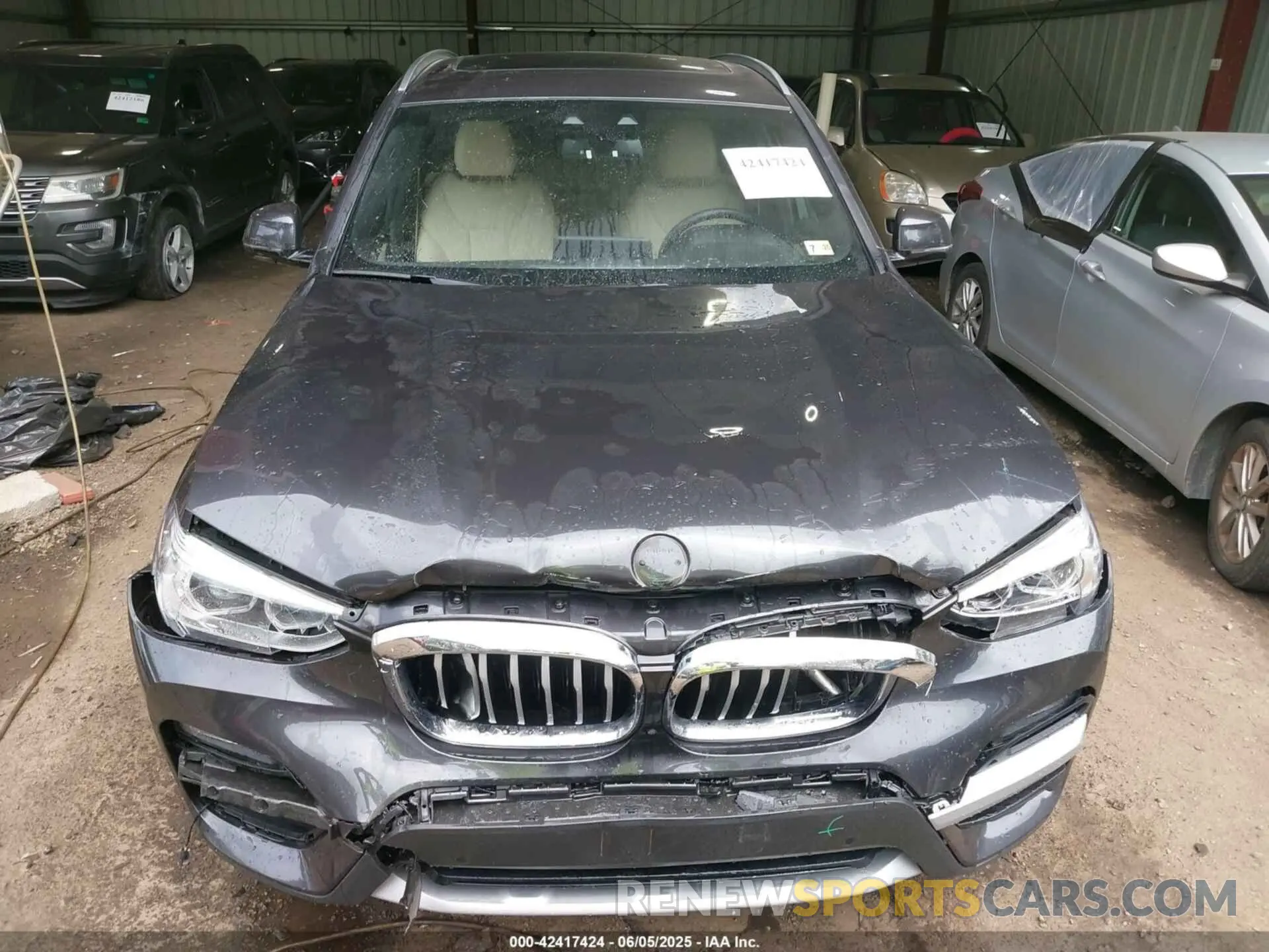 12 Photograph of a damaged car 5UXTY3C05M9H65825 BMW X3 2021