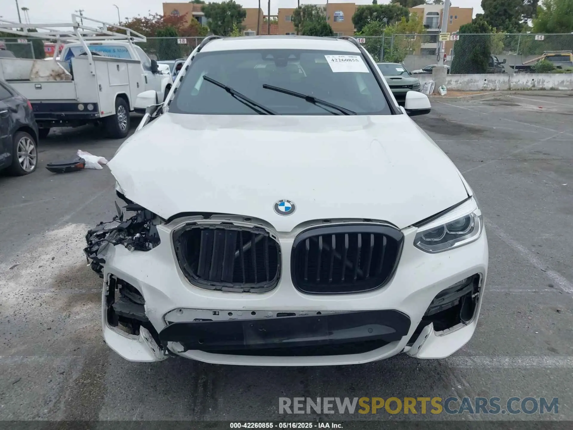 11 Photograph of a damaged car 5UXTY3C06M9G70867 BMW X3 2021