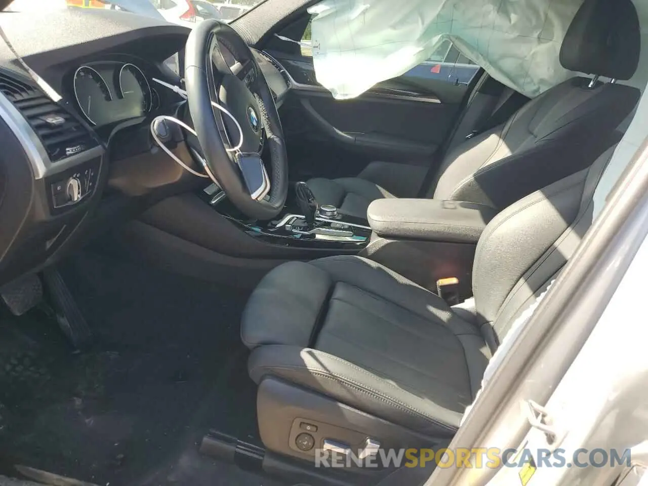 7 Фотография поврежденного автомобиля 5UXTY3C06M9H57474 BMW X3 2021