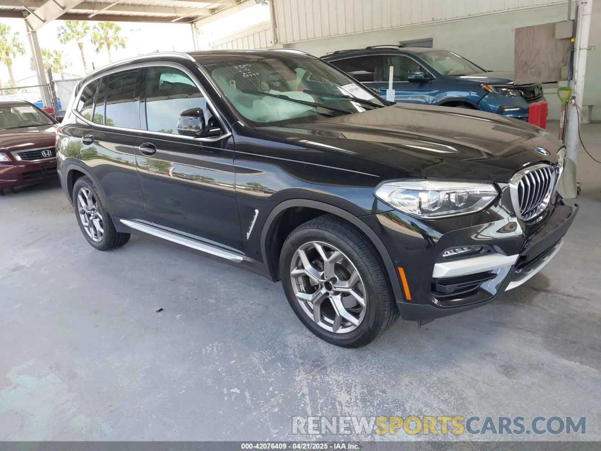 1 Фотография поврежденного автомобиля 5UXTY3C06M9H80074 BMW X3 2021