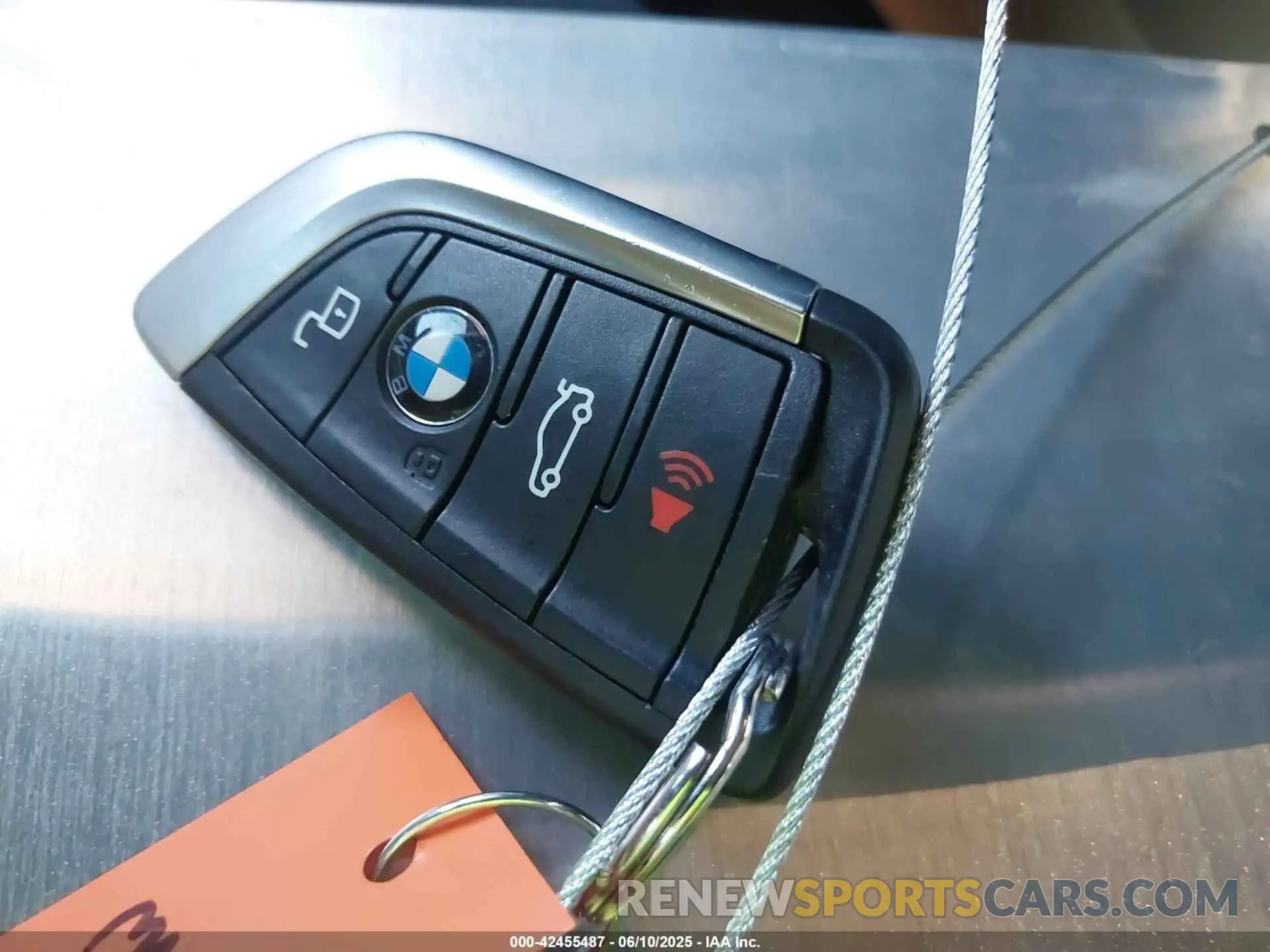 11 Photograph of a damaged car 5UXTY3C07M9E74629 BMW X3 2021