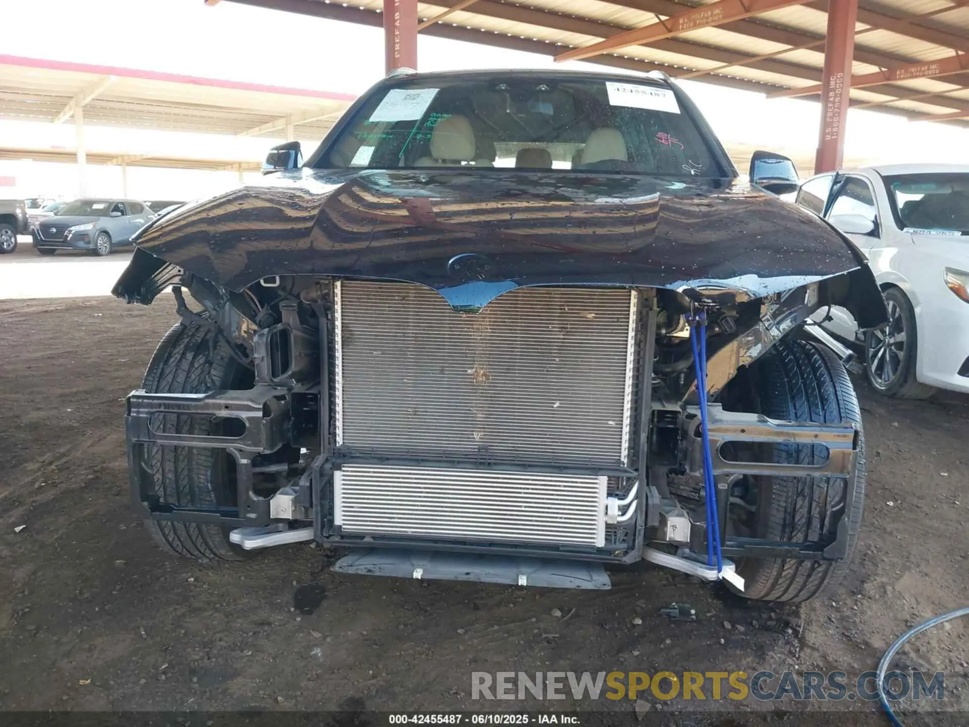 13 Photograph of a damaged car 5UXTY3C07M9E74629 BMW X3 2021