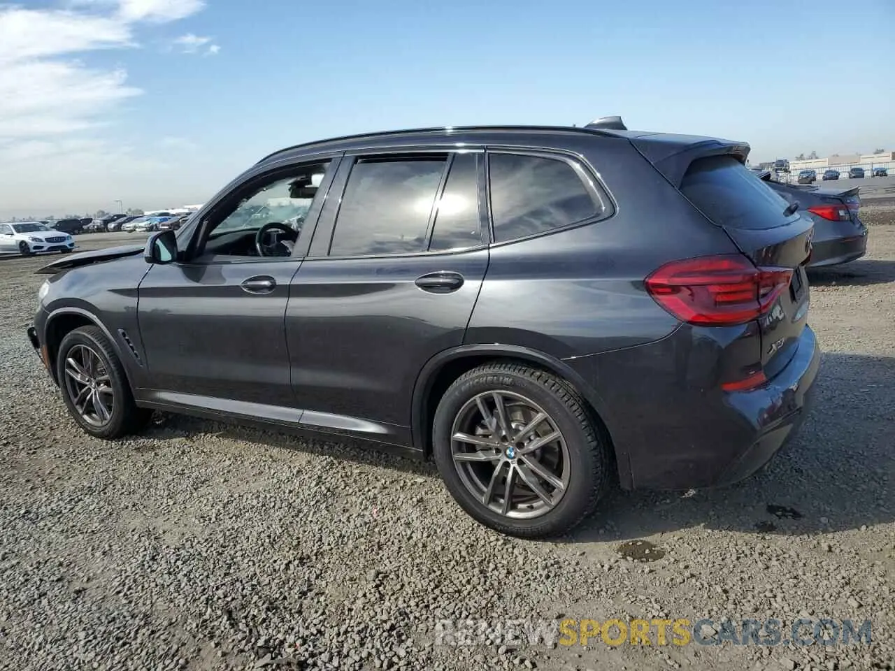 2 Photograph of a damaged car 5UXTY3C07M9E82696 BMW X3 2021