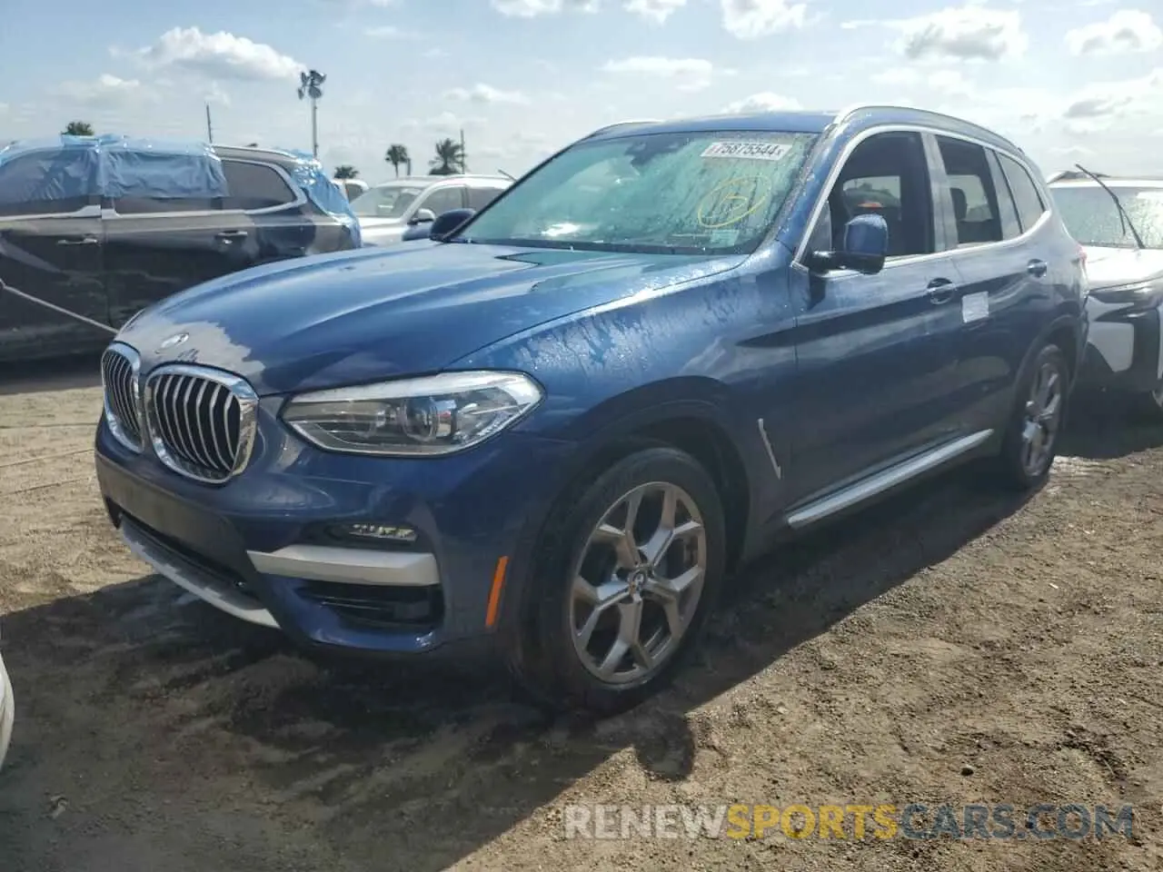 1 Photograph of a damaged car 5UXTY3C07M9H67348 BMW X3 2021