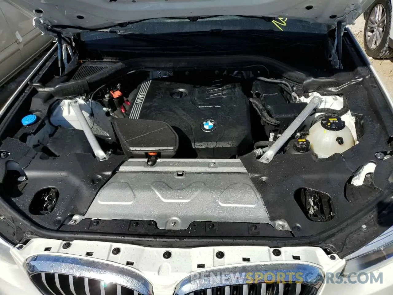 12 Photograph of a damaged car 5UXTY3C08M9D90822 BMW X3 2021