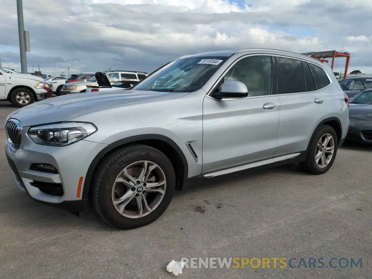 1 Photograph of a damaged car 5UXTY3C08M9G09911 BMW X3 2021