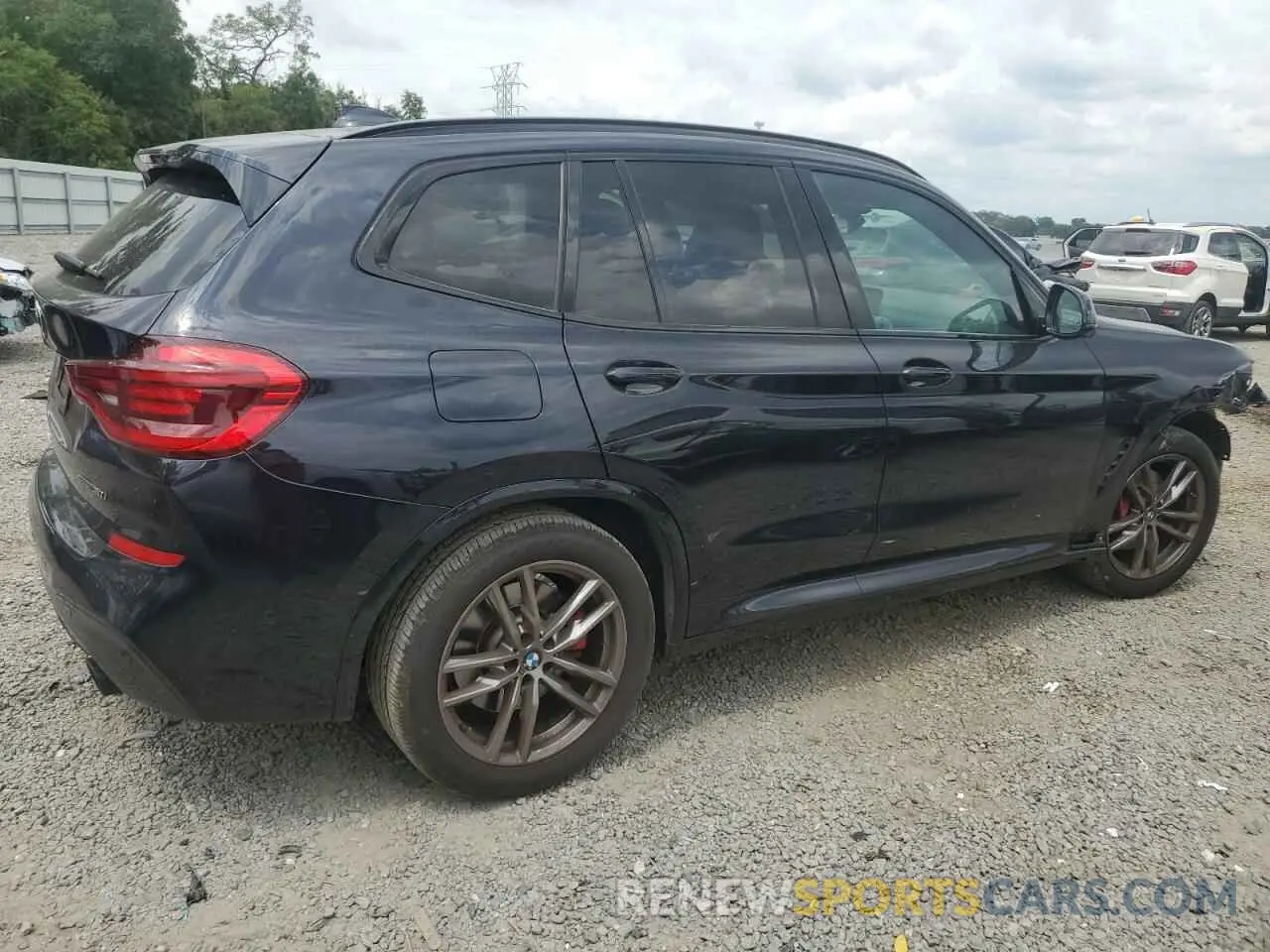 3 Photograph of a damaged car 5UXTY3C08M9H09944 BMW X3 2021