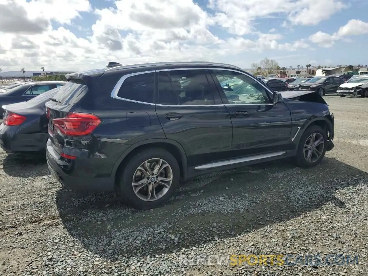 3 Photograph of a damaged car 5UXTY3C08M9H37484 BMW X3 2021