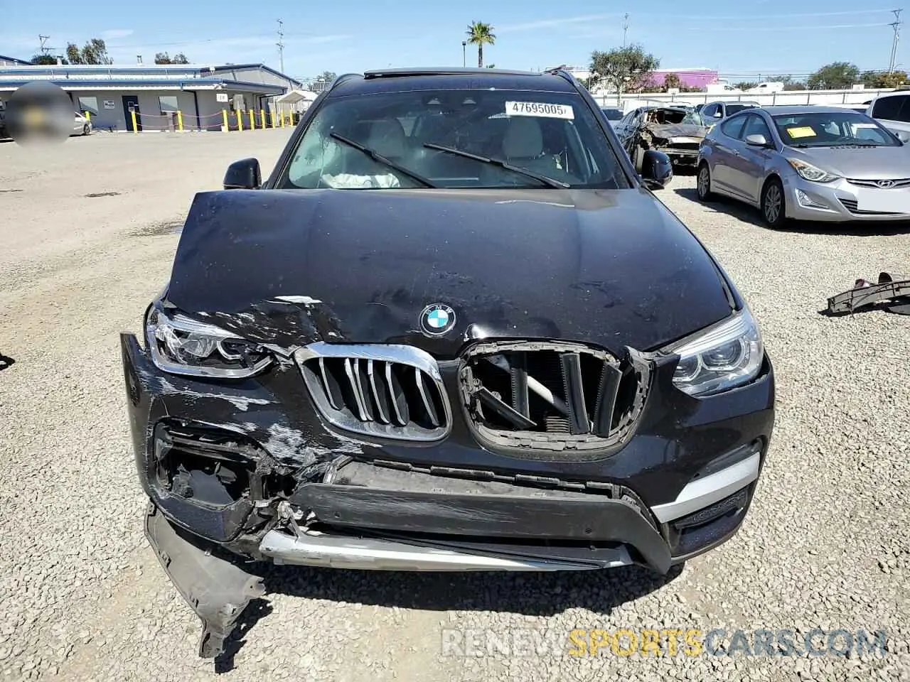 5 Photograph of a damaged car 5UXTY3C08M9H37484 BMW X3 2021