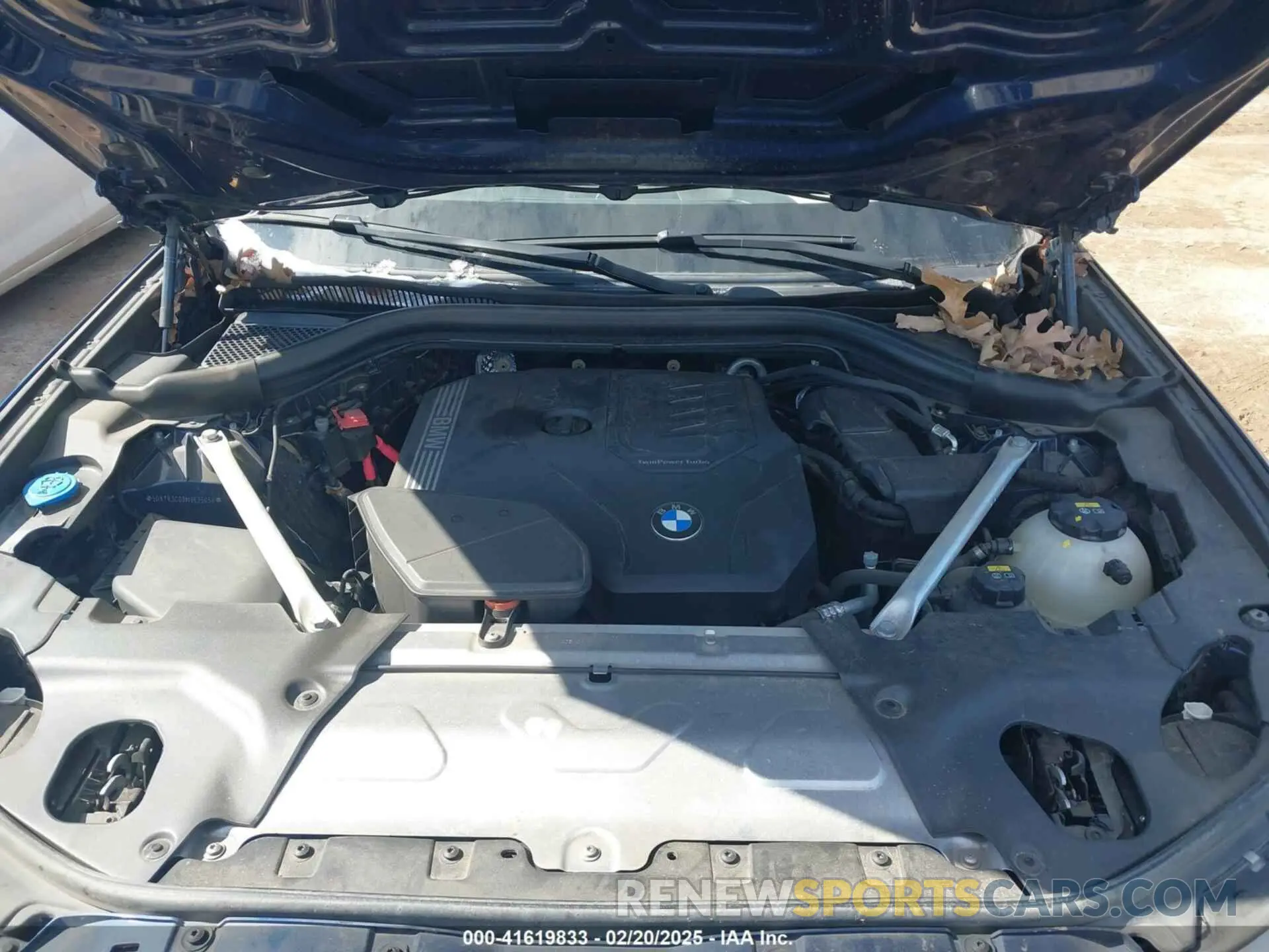 10 Photograph of a damaged car 5UXTY3C09M9E25058 BMW X3 2021
