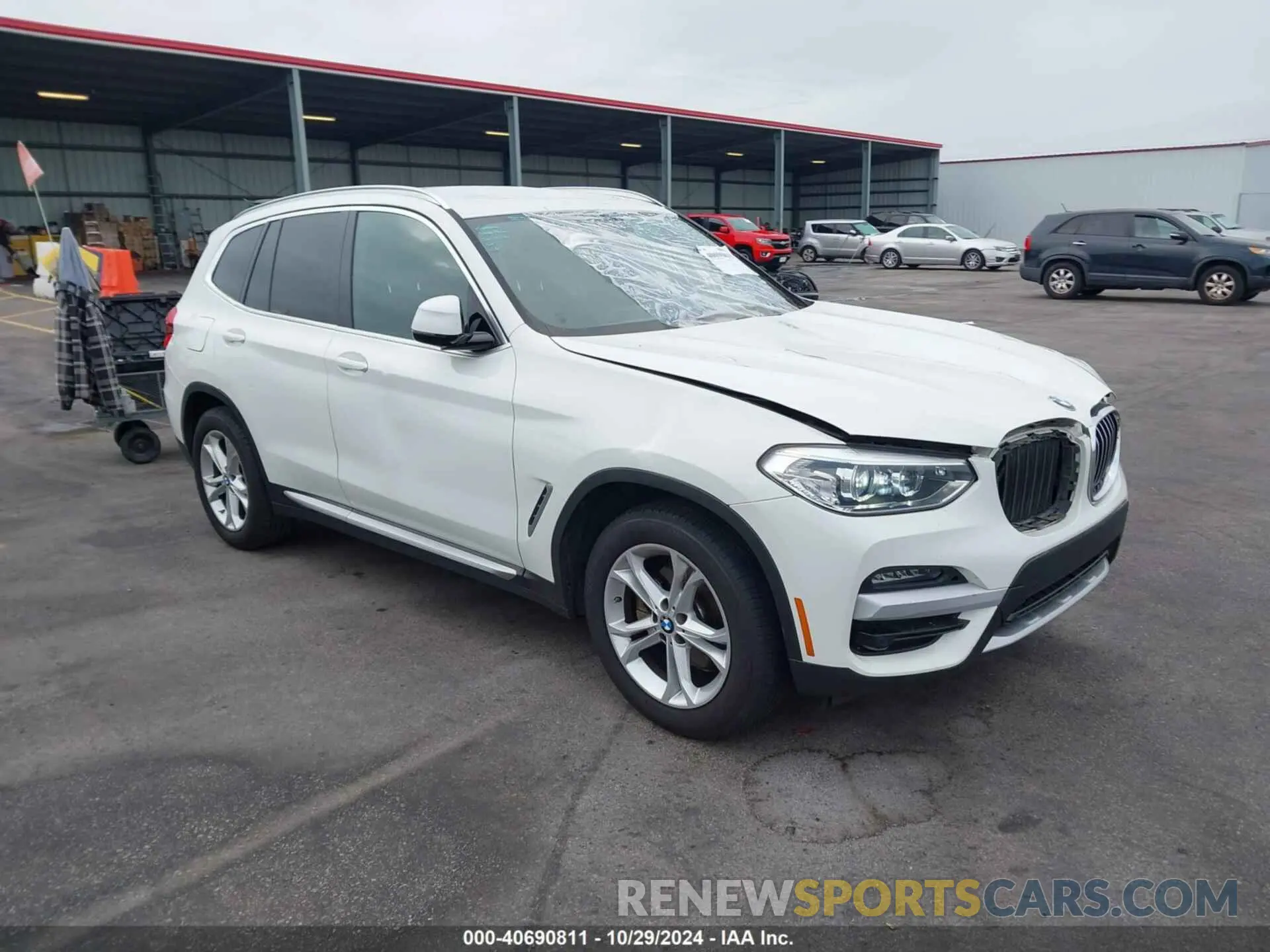 1 Photograph of a damaged car 5UXTY3C0XM9D92135 BMW X3 2021