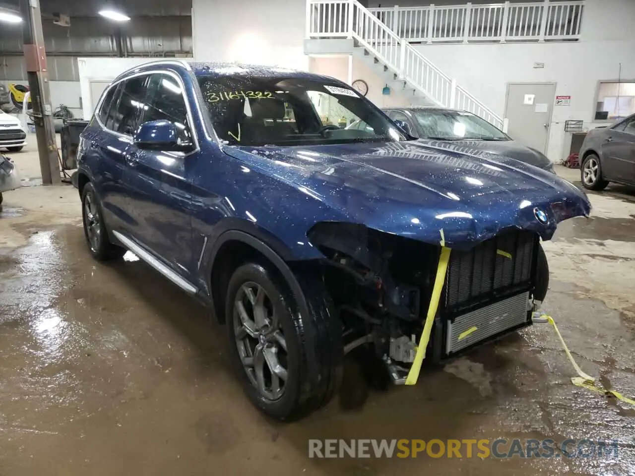 1 Photograph of a damaged car 5UXTY5C00M9F24153 BMW X3 2021