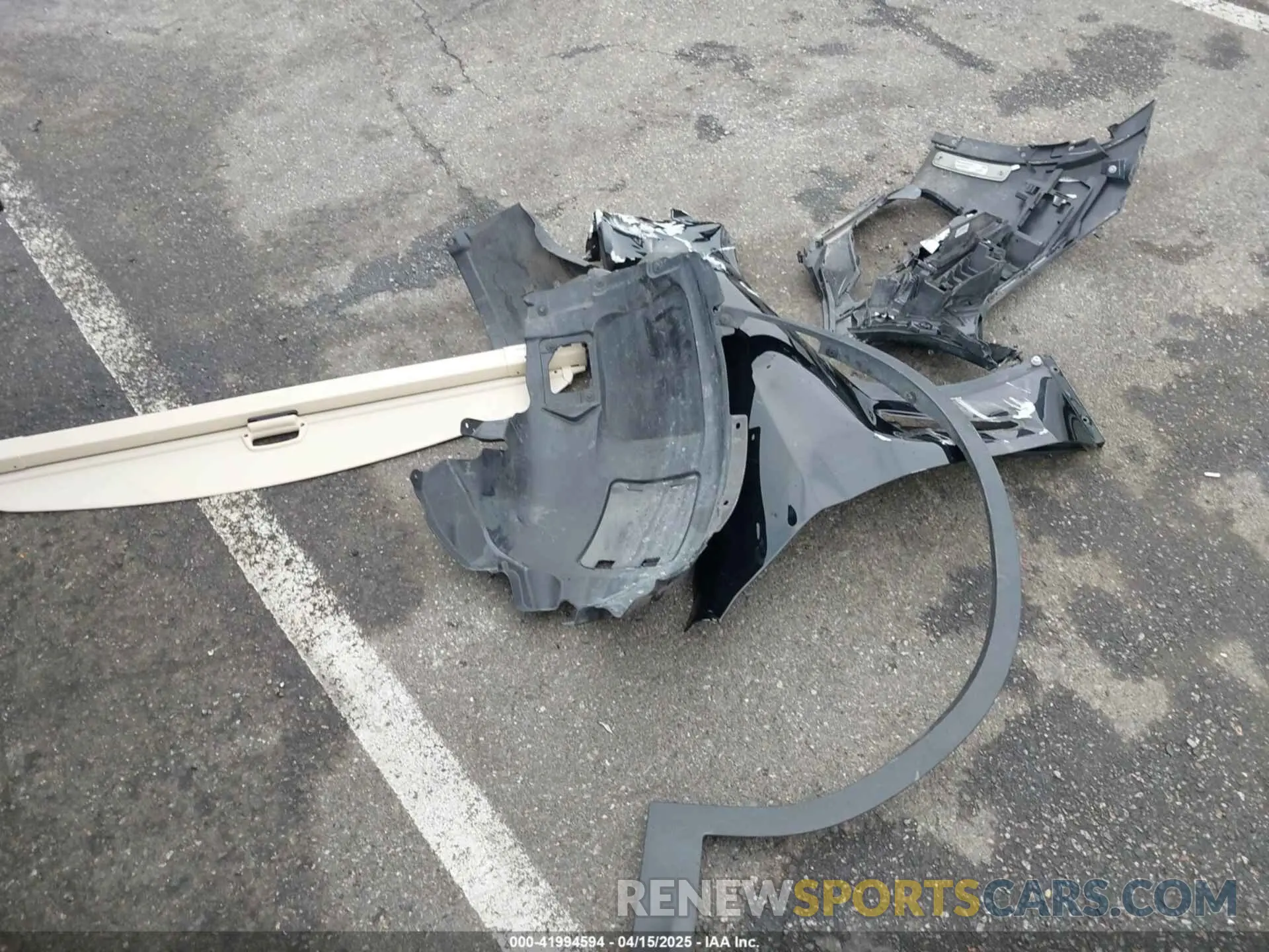 12 Photograph of a damaged car 5UXTY5C00M9F37677 BMW X3 2021