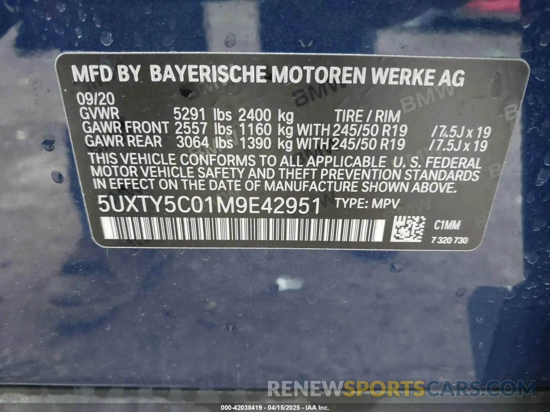 9 Photograph of a damaged car 5UXTY5C01M9E42951 BMW X3 2021