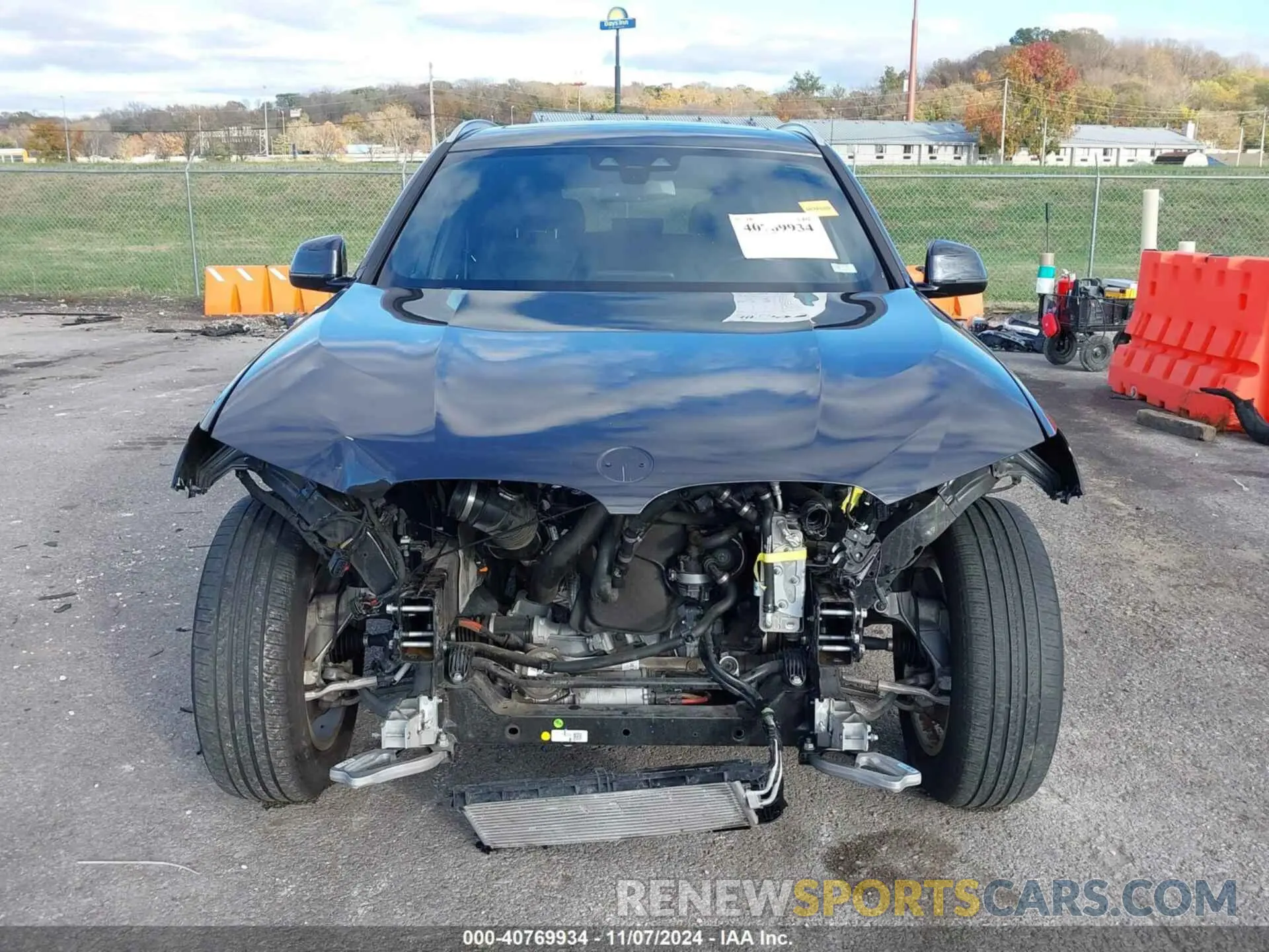 13 Photograph of a damaged car 5UXTY5C01M9F33198 BMW X3 2021