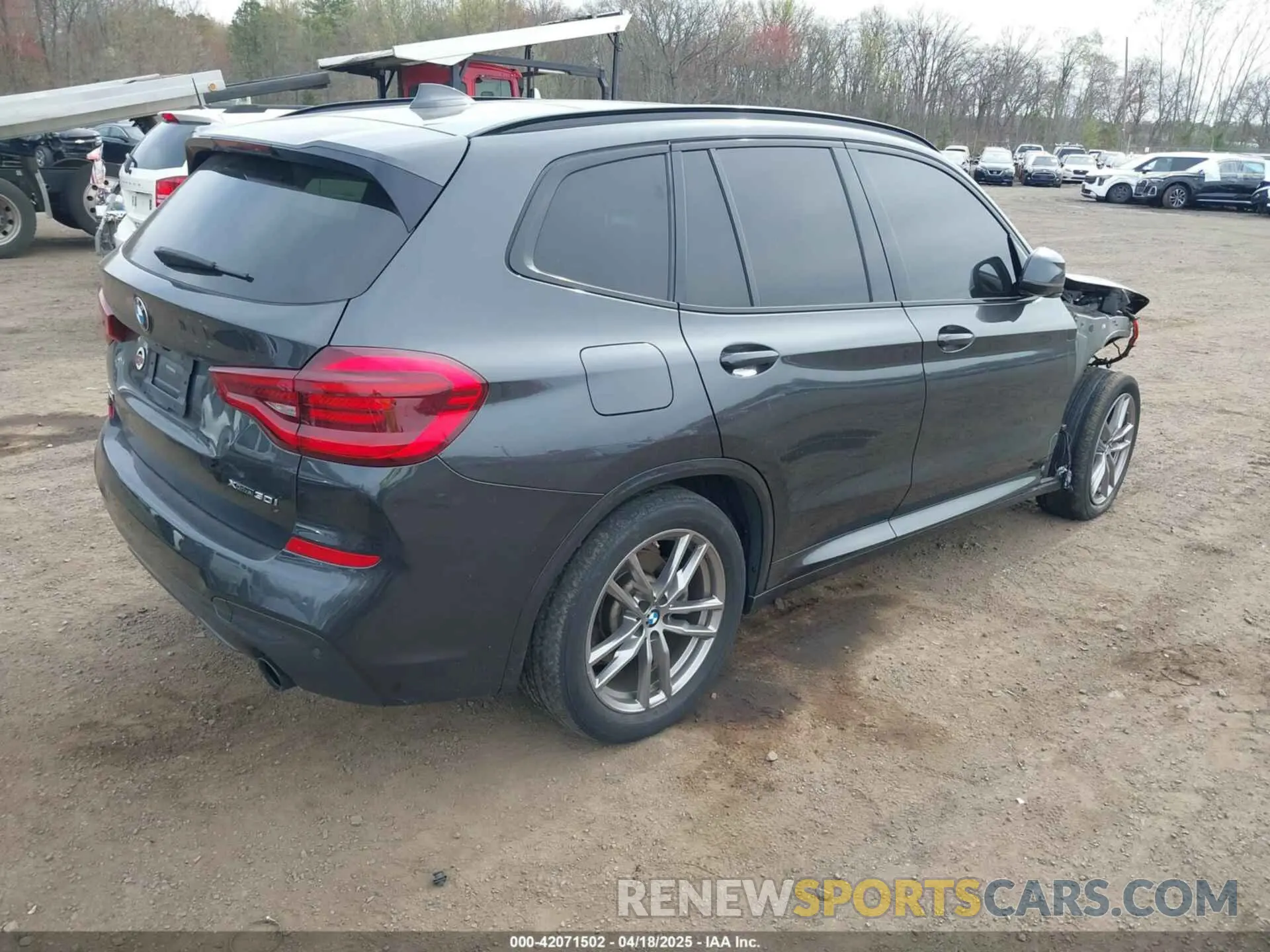 4 Фотография поврежденного автомобиля 5UXTY5C02M9E19758 BMW X3 2021