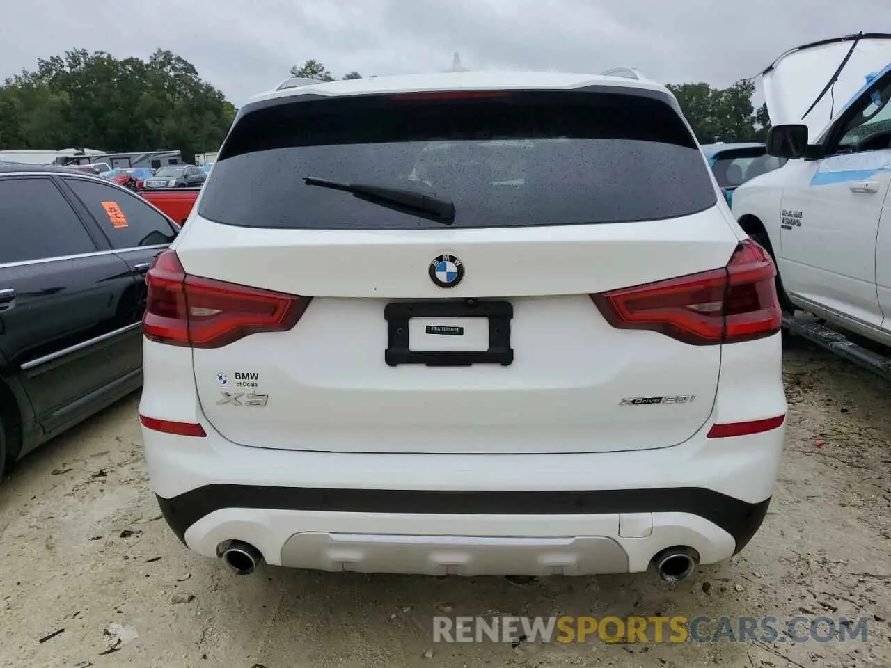 6 Photograph of a damaged car 5UXTY5C02M9E42599 BMW X3 2021