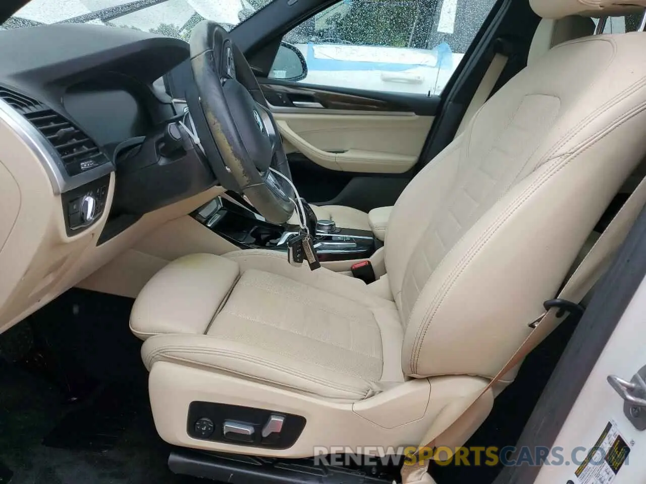 7 Photograph of a damaged car 5UXTY5C02M9E42599 BMW X3 2021