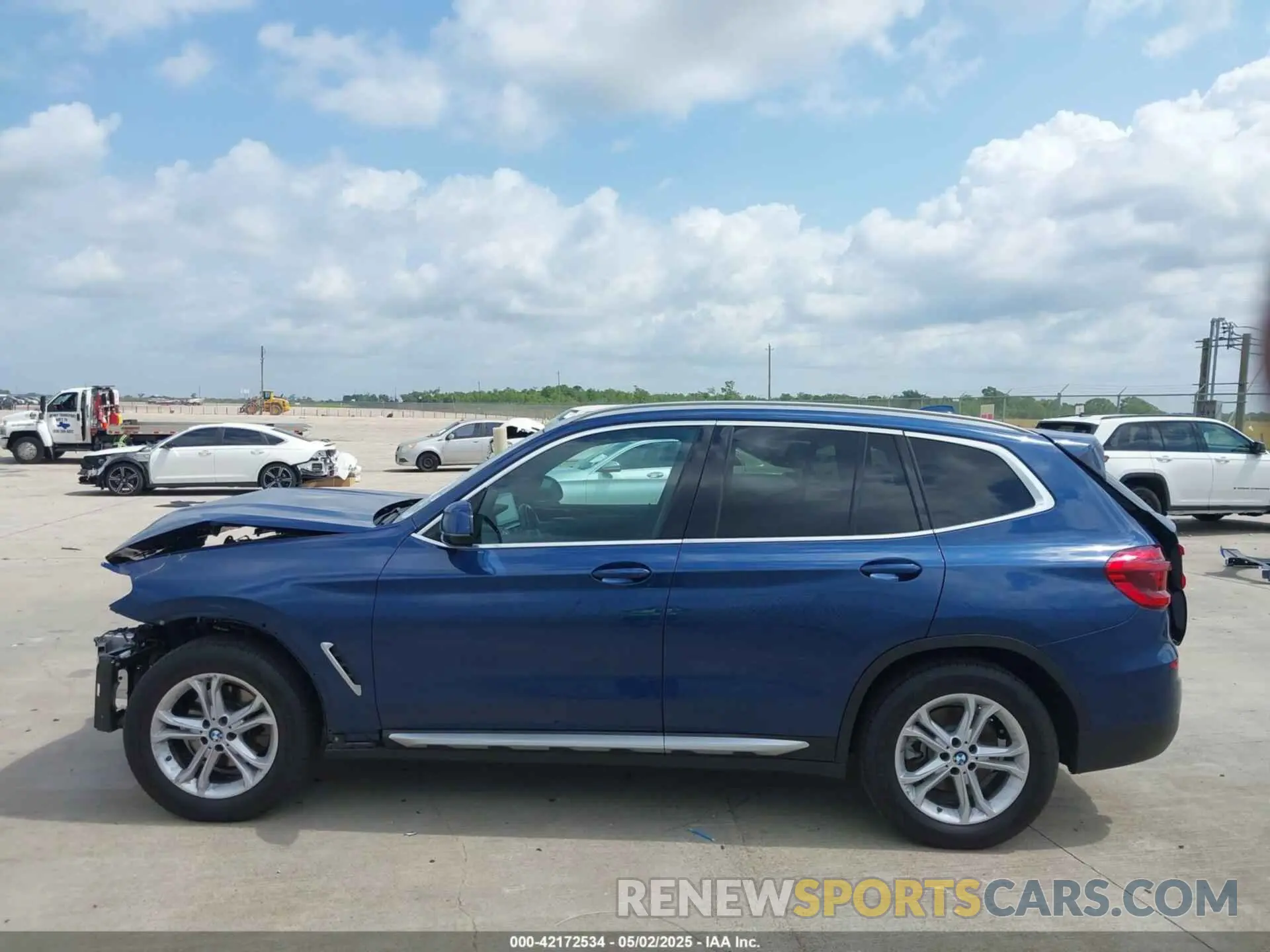 14 Фотография поврежденного автомобиля 5UXTY5C02M9G01198 BMW X3 2021
