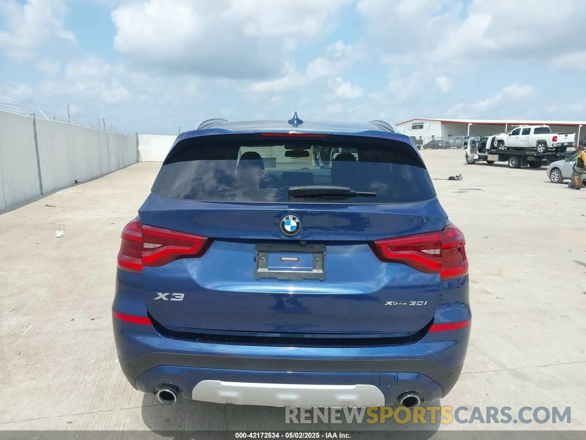 16 Фотография поврежденного автомобиля 5UXTY5C02M9G01198 BMW X3 2021