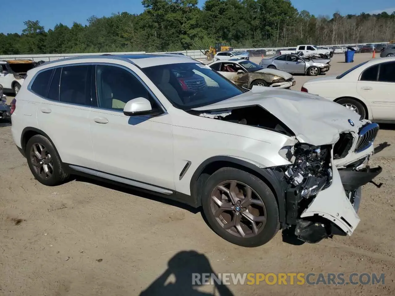 4 Photograph of a damaged car 5UXTY5C03M9E29957 BMW X3 2021