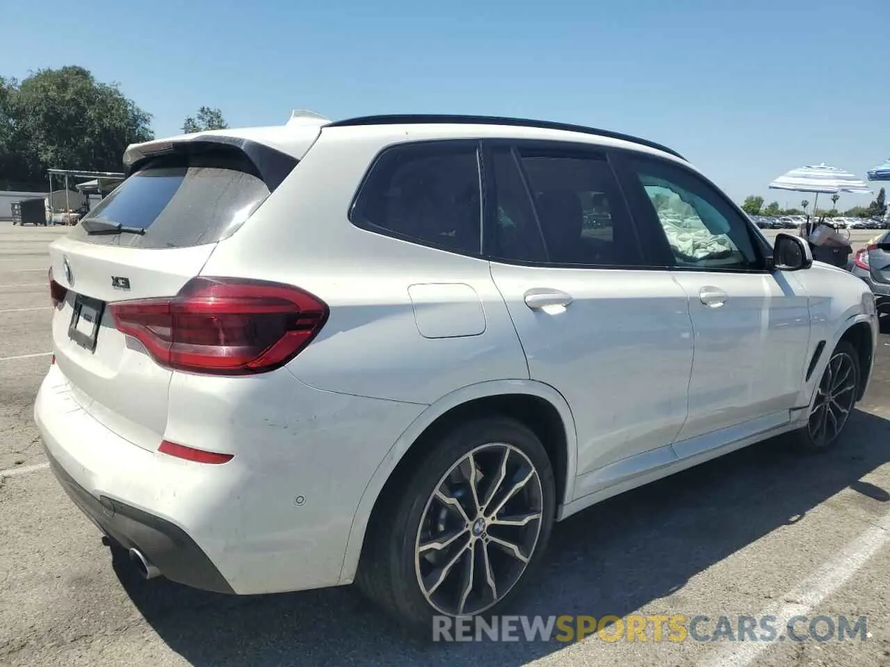 3 Фотография поврежденного автомобиля 5UXTY5C03M9E84599 BMW X3 2021
