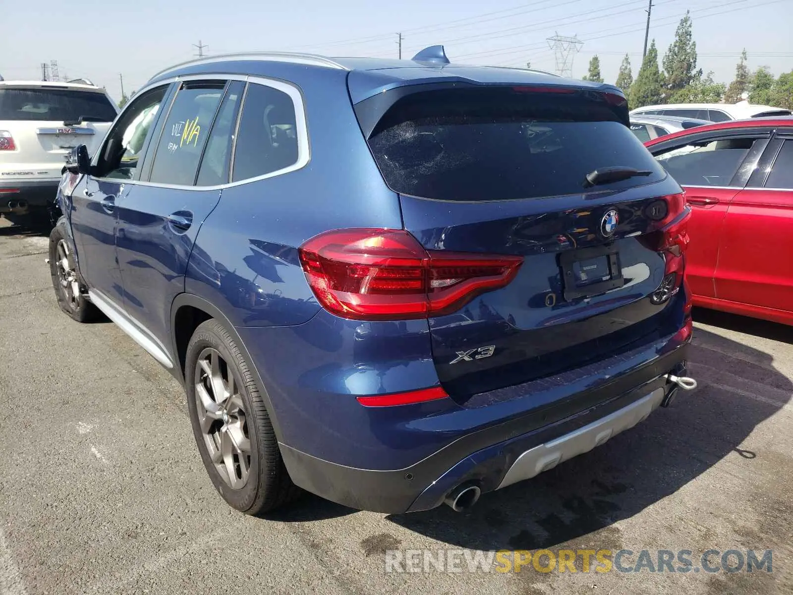 3 Photograph of a damaged car 5UXTY5C03M9F11140 BMW X3 2021